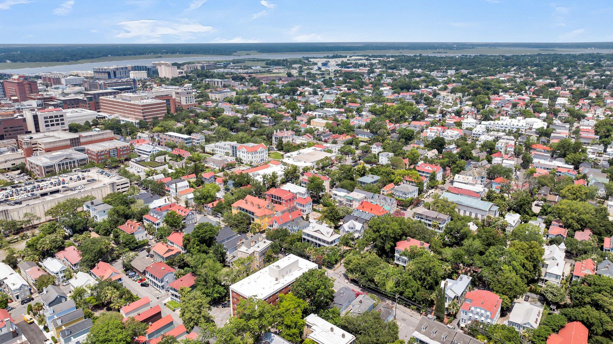 Charleston, South Carolina, 29403, United States, 3 Bedrooms Bedrooms, ,3 BathroomsBathrooms,Residential,For Sale,1875123