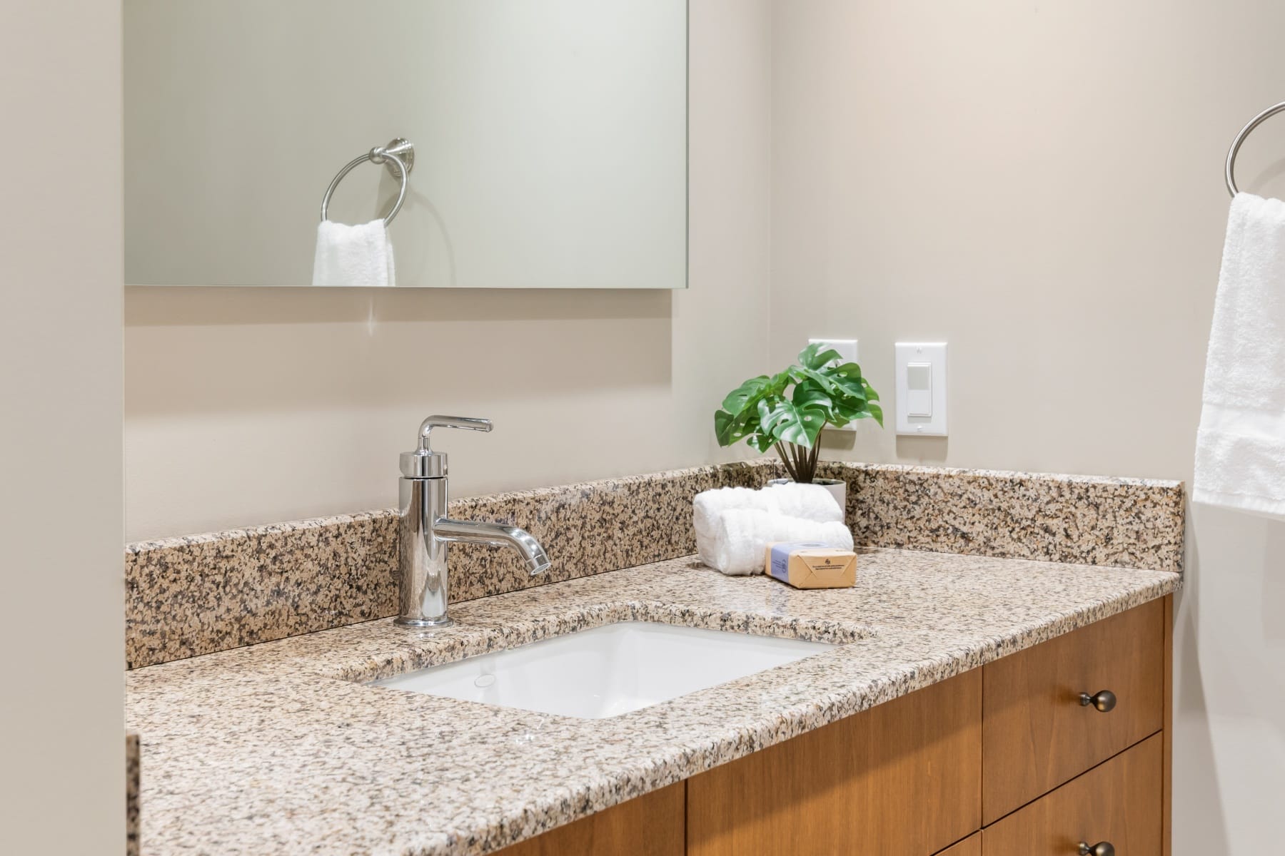  1920 S RIVER DR #1007 Portland, OR 97201 - 物件實景