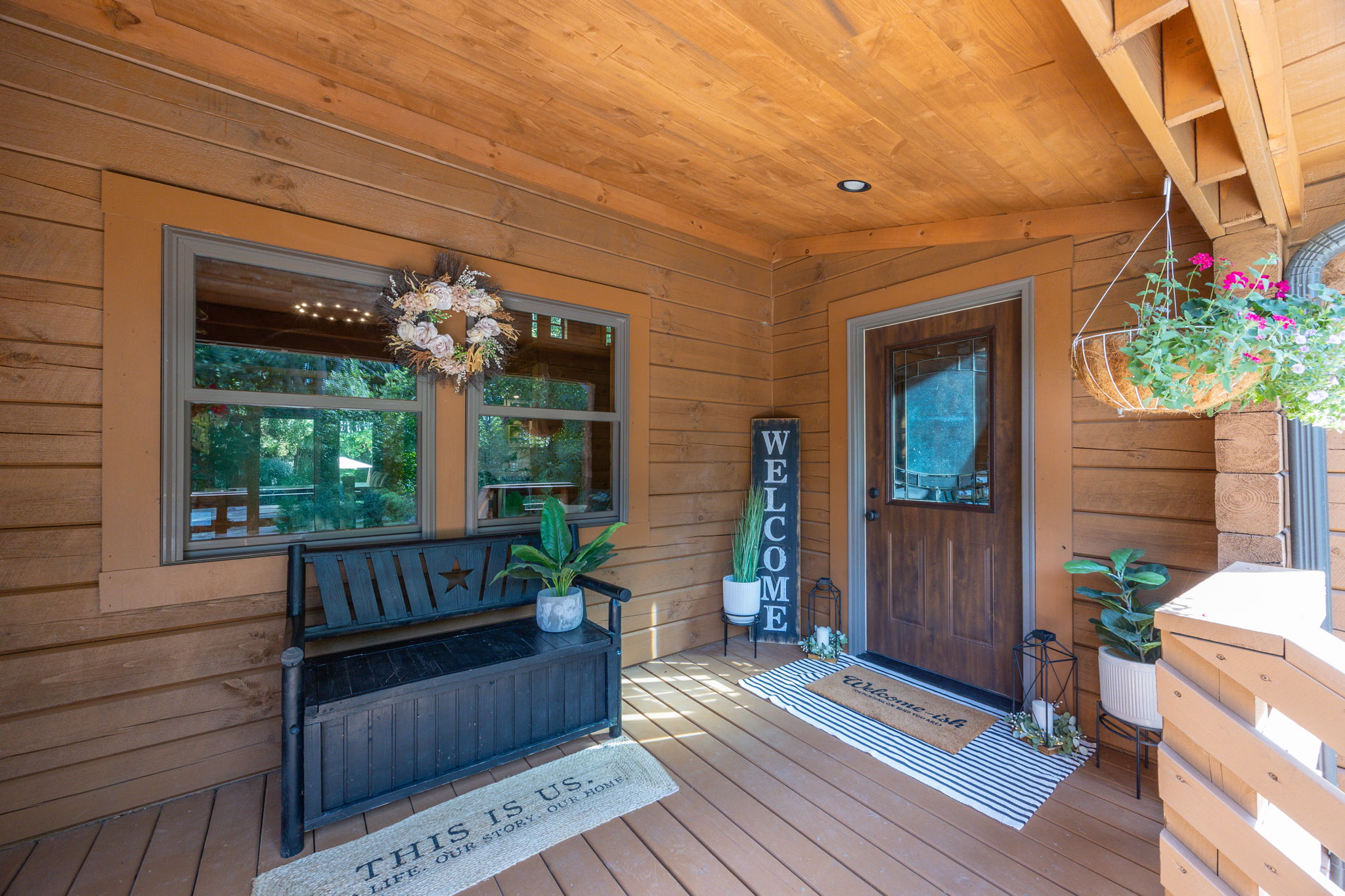 Lakeview, Michigan, 48850, United States, 4 Bedrooms Bedrooms, ,4 BathroomsBathrooms,Residential,For Sale,1943145