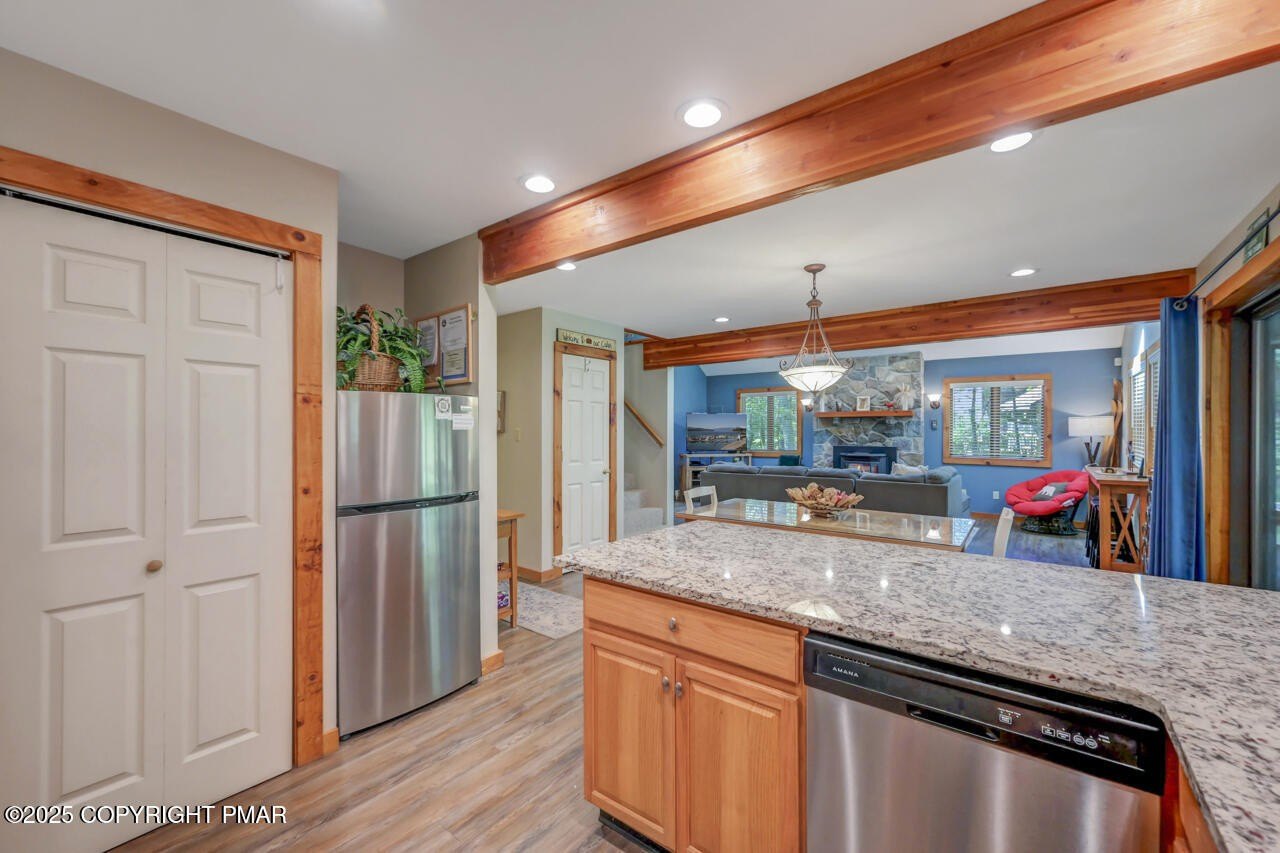 Pocono Pines, Pennsylvania, 18350, United States, 3 Bedrooms Bedrooms, ,2 BathroomsBathrooms,Residential,For Sale,1976304