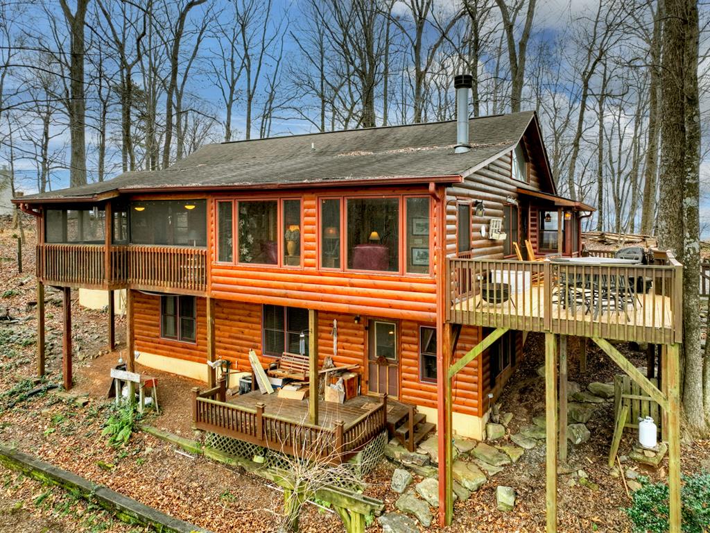 Ellijay, Georgia, 30536, United States, 4 Bedrooms Bedrooms, ,3 BathroomsBathrooms,Residential,For Sale,2003227