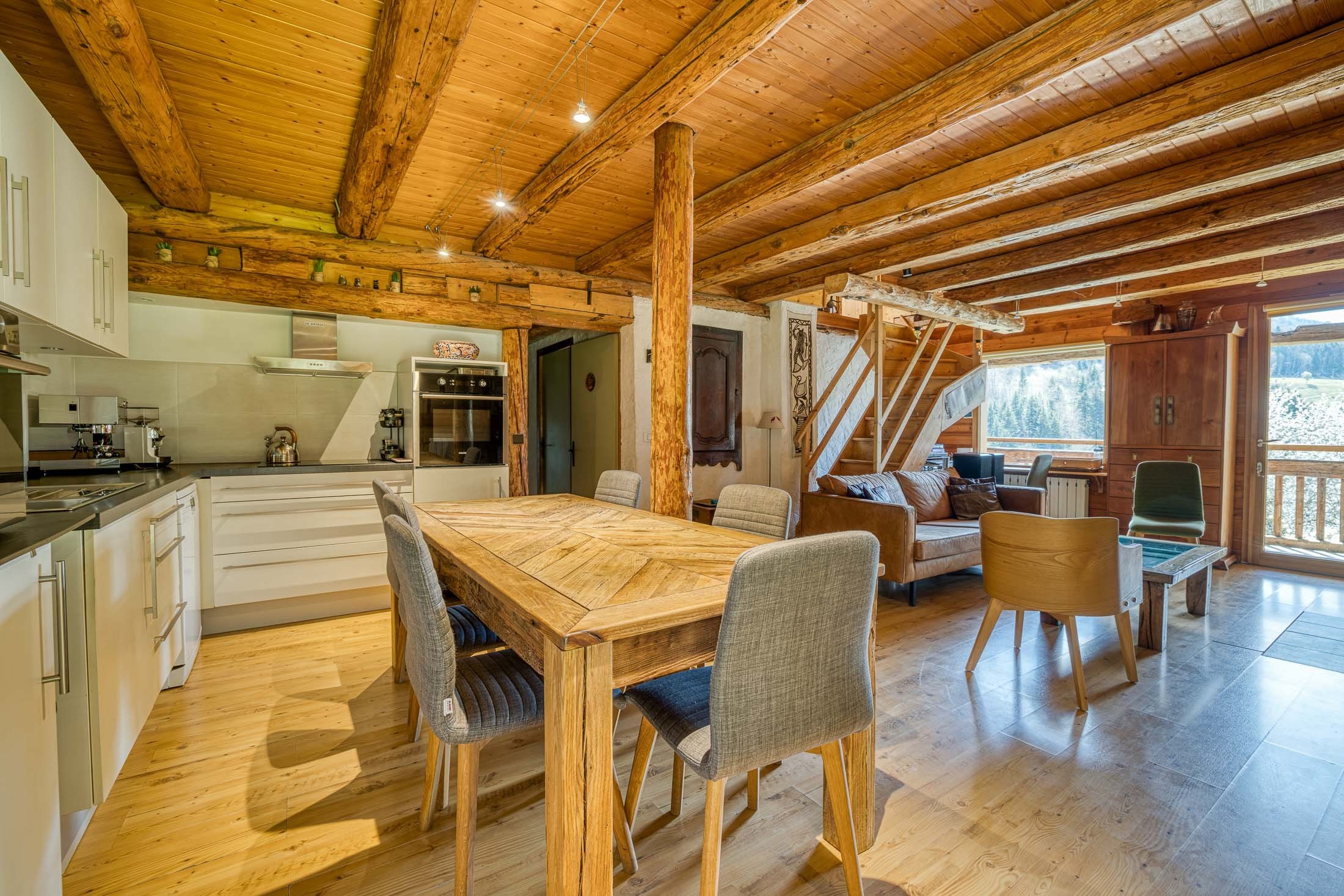  Duplex apartment in a chalet with stunning views of La Tournette. - 物件實景