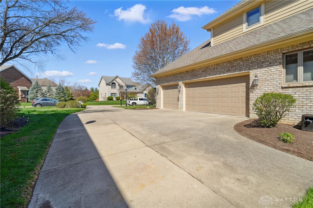 Dayton, Ohio, 45434, United States, 4 Bedrooms Bedrooms, ,5 BathroomsBathrooms,Residential,For Sale,1767935