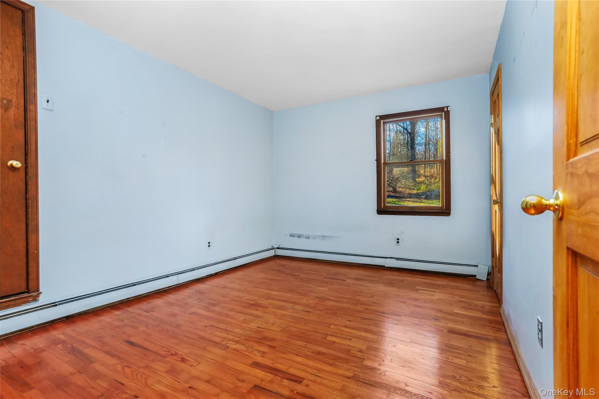 Carmel, New York, 10512, United States, 4 Bedrooms Bedrooms, ,3 BathroomsBathrooms,Residential,For Sale,2003057