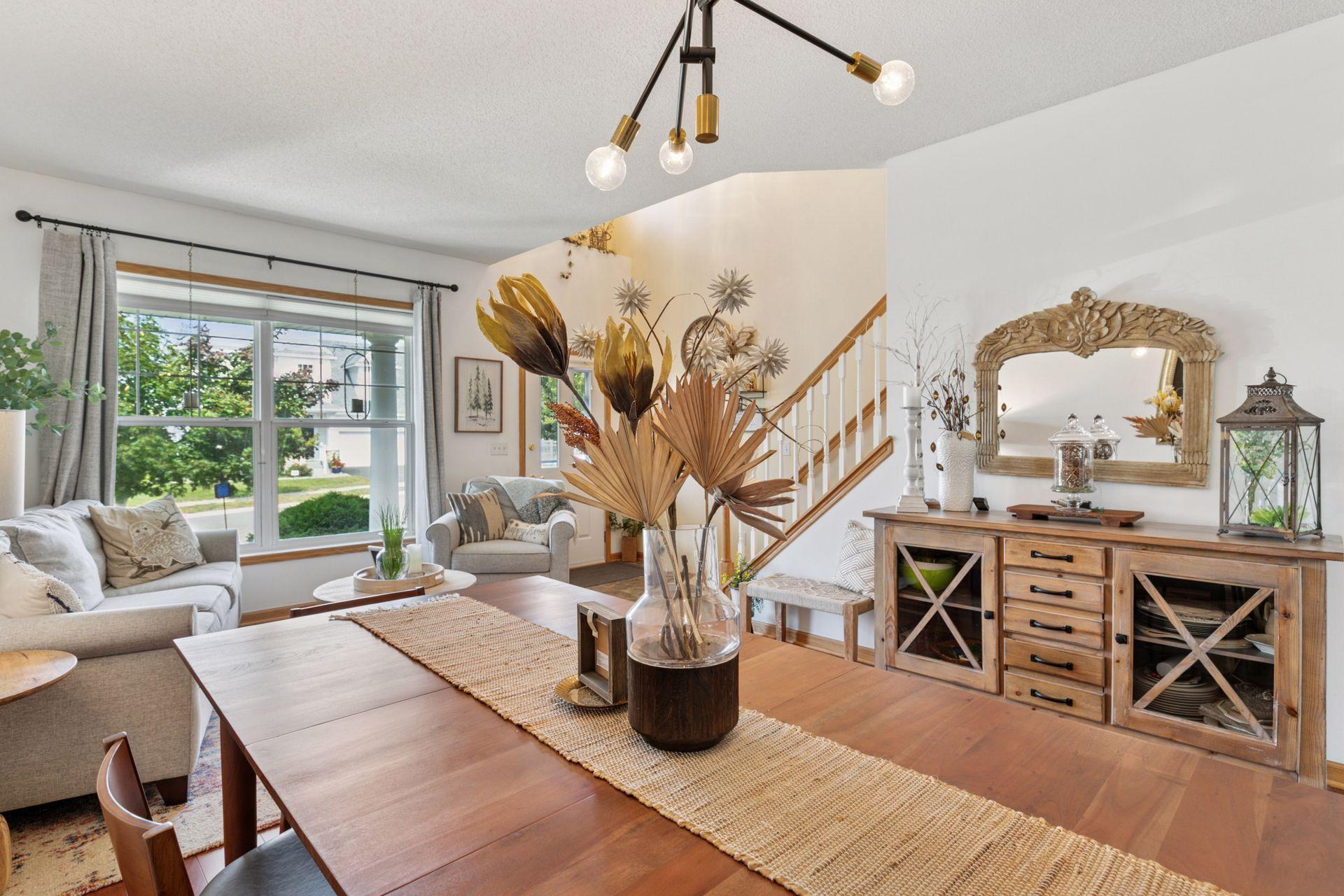 Chaska, Minnesota, 55318, United States, 4 Bedrooms Bedrooms, ,3 BathroomsBathrooms,Residential,For Sale,1947904