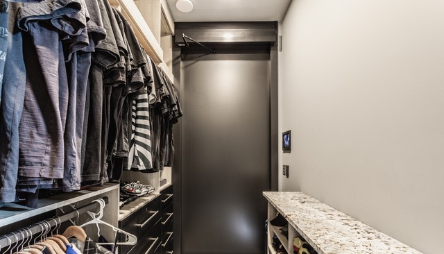 Carmel, Indiana, 46032, United States, 3 Bedrooms Bedrooms, ,4 BathroomsBathrooms,Residential,For Sale,2000560