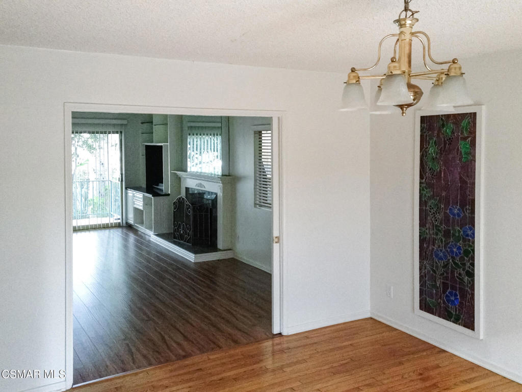 Los Angeles, California, 90066, United States, ,Residential,For Sale,1898424