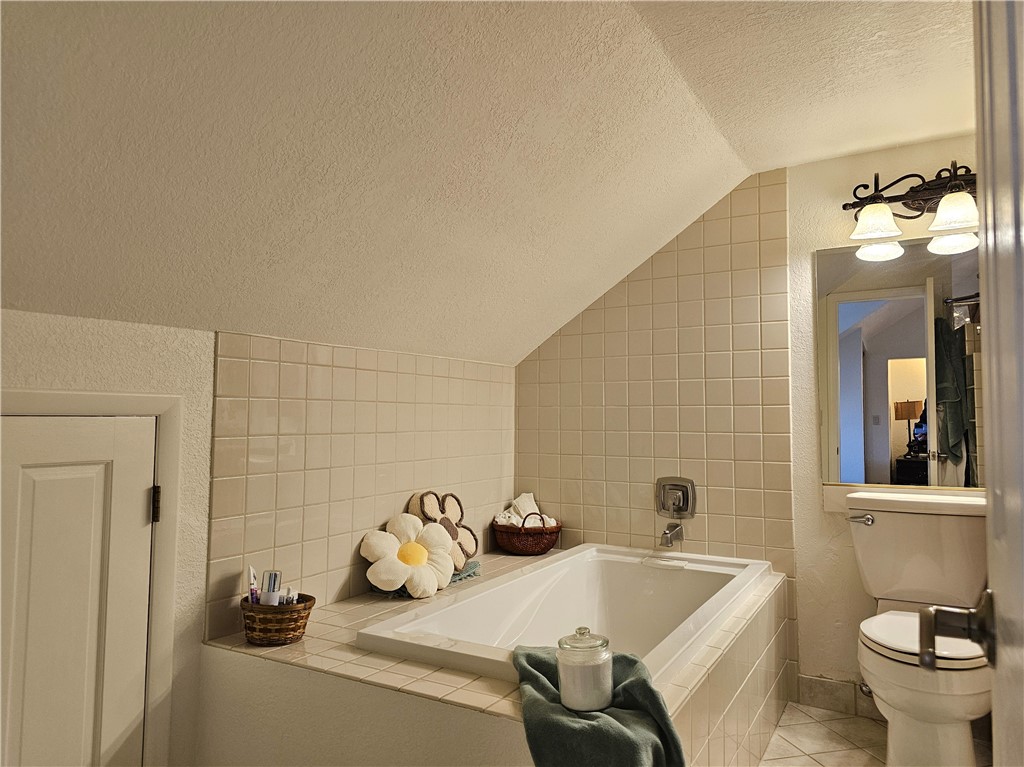 Lake Havasu, Arizona, 86403, United States, 2 Bedrooms Bedrooms, ,2 BathroomsBathrooms,Residential,For Sale,2002226