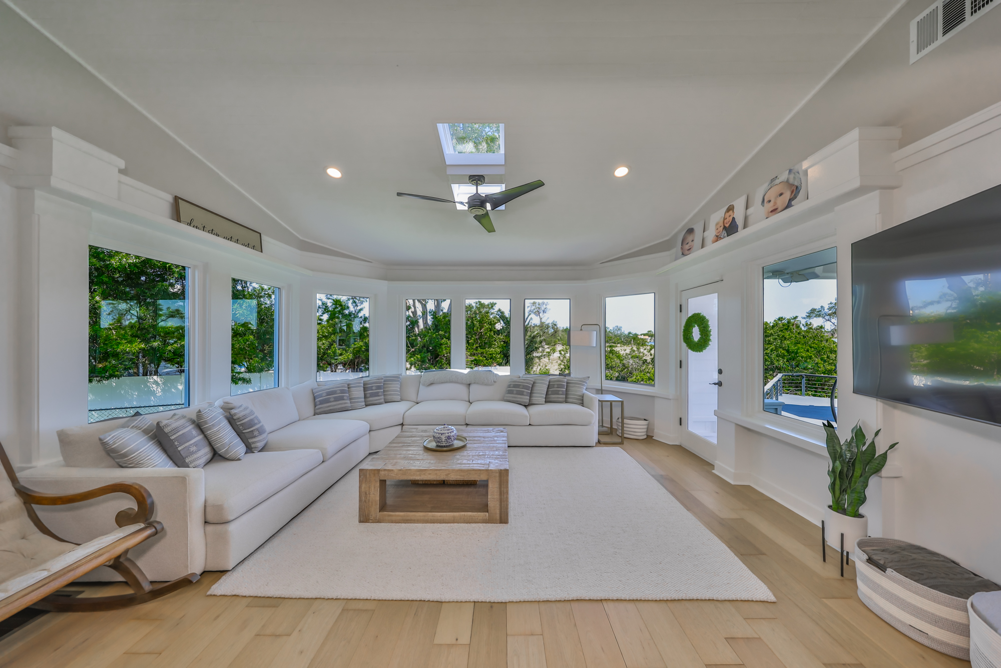 Apollo Beach, Florida, 33572, United States, 4 Bedrooms Bedrooms, ,4 BathroomsBathrooms,Residential,For Sale,1977778