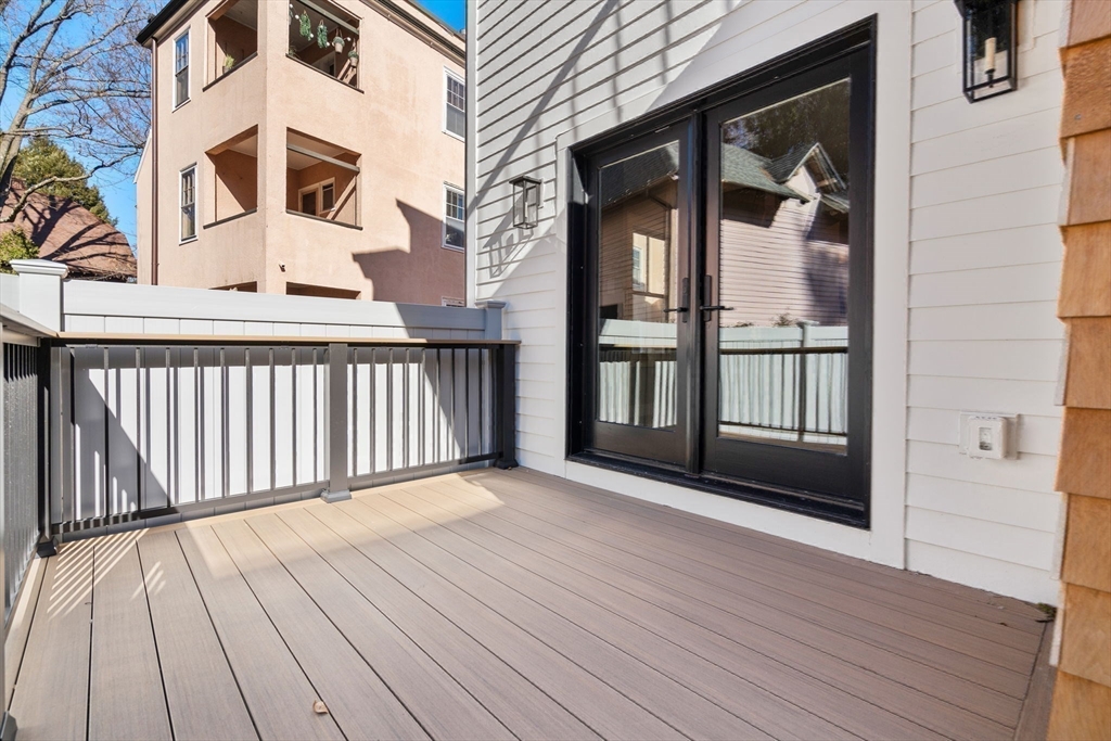 Brookline, Massachusetts, 02445, United States, 3 Bedrooms Bedrooms, ,4 BathroomsBathrooms,Residential,For Sale,1760278