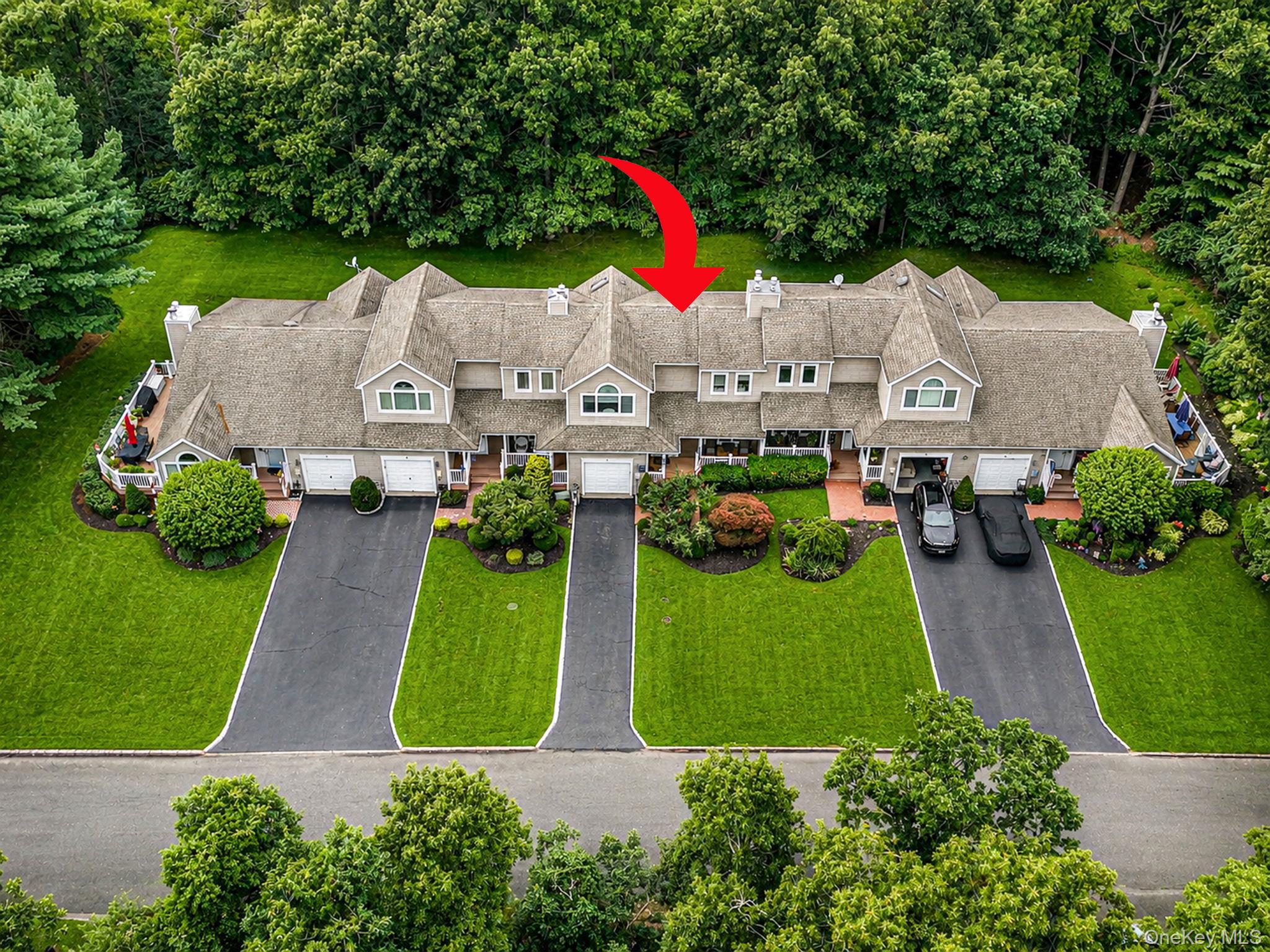 Kettle Hole Rd, Manorville, NY 11949 #1