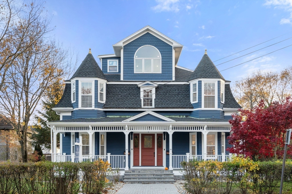 Newton, Massachusetts, 02460, United States, 4 Bedrooms Bedrooms, ,5 BathroomsBathrooms,Residential,For Sale,1992960