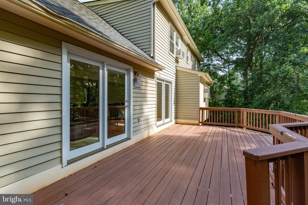 Fredericksburg, Virginia, 22407, United States, 4 Bedrooms Bedrooms, ,4 BathroomsBathrooms,Residential,For Sale,1849962