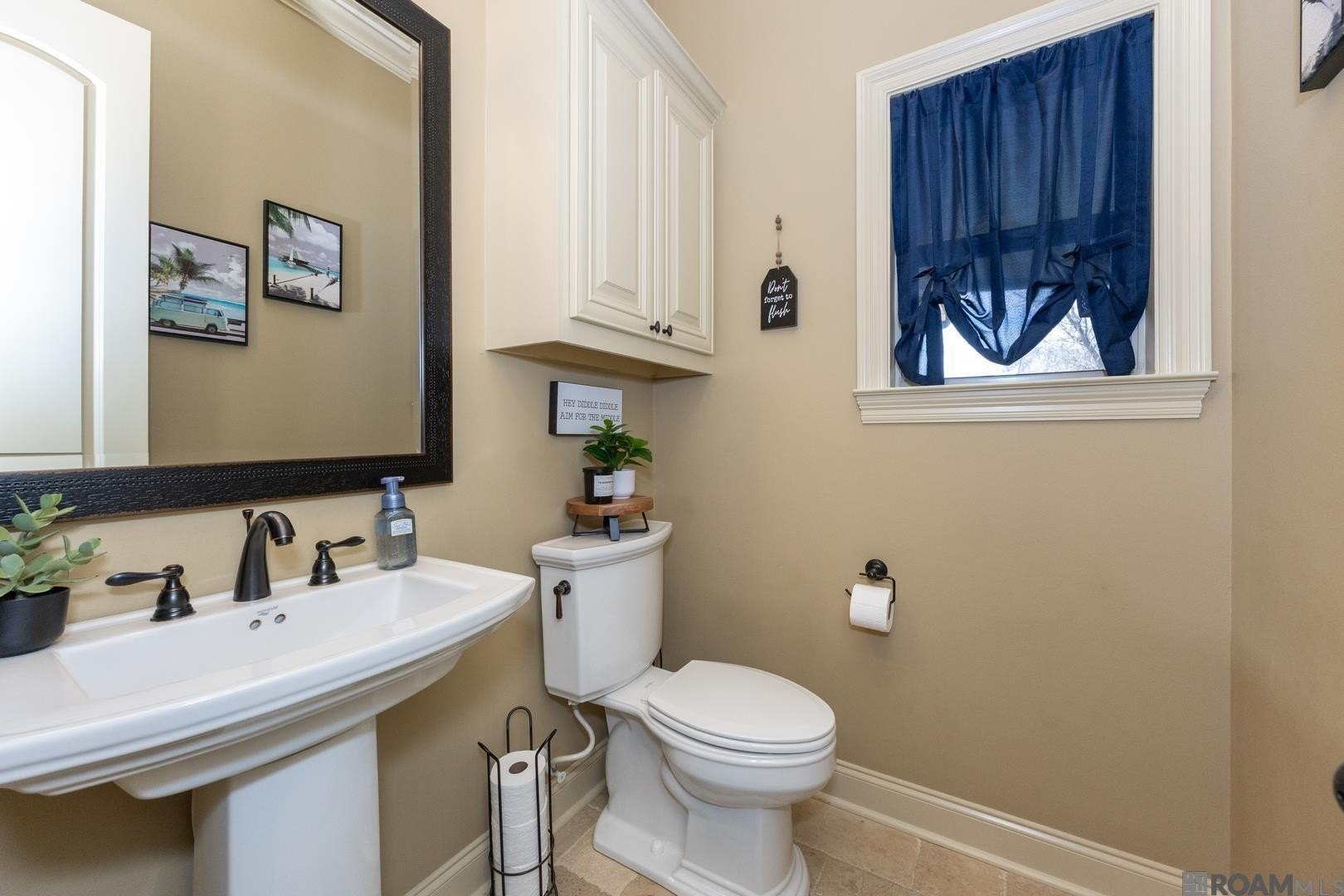 Brusly, Louisiana, 70719, United States, 4 Bedrooms Bedrooms, ,3 BathroomsBathrooms,Residential,For Sale,2012351