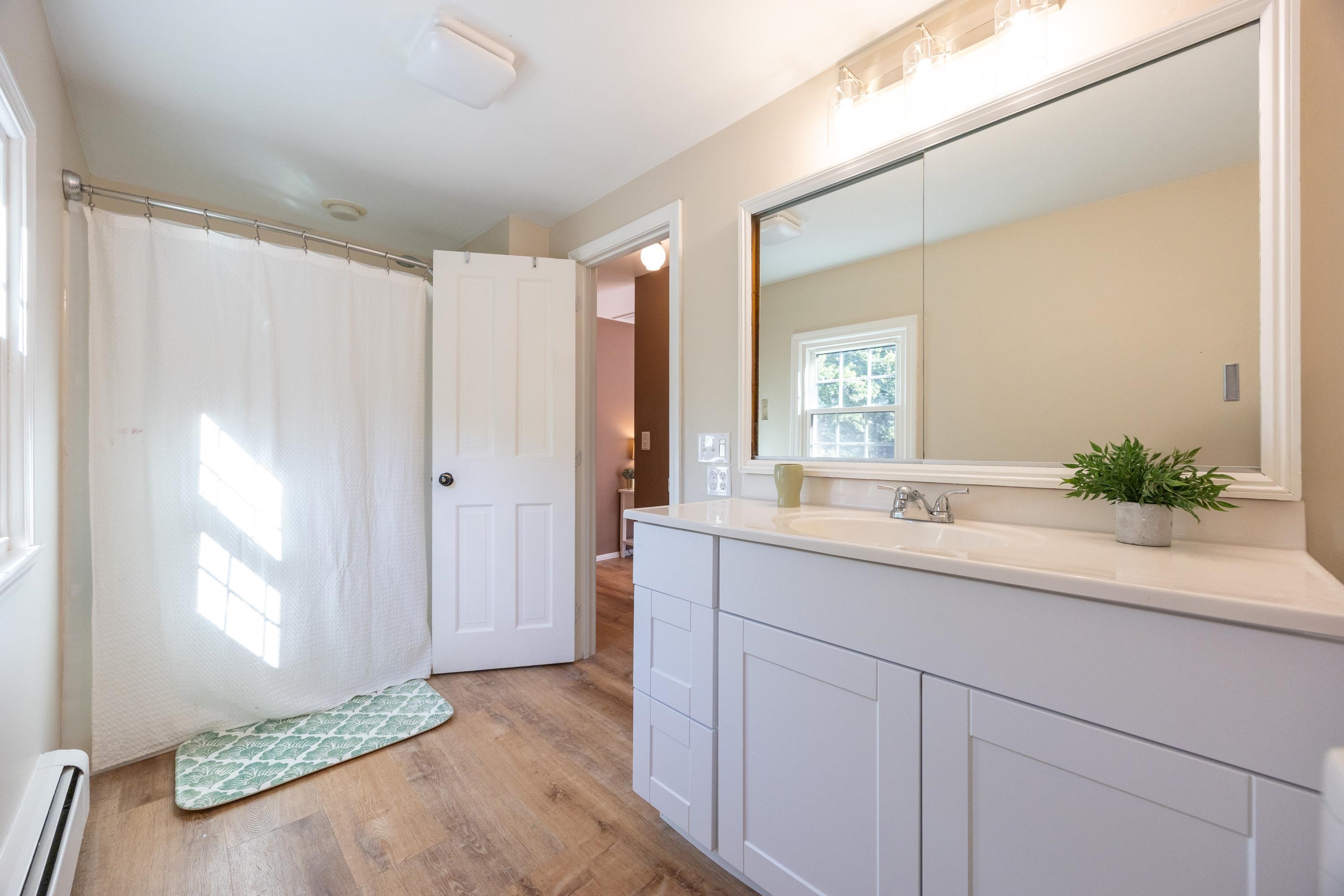 Pembroke, New Hampshire, 03275, United States, 4 Bedrooms Bedrooms, ,3 BathroomsBathrooms,Residential,For Sale,1925461