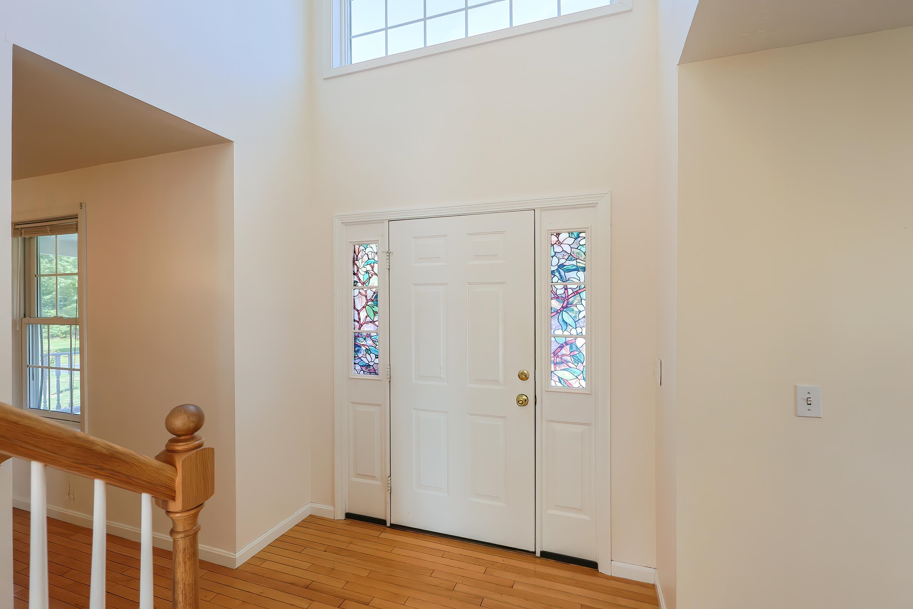 Derry, New Hampshire, 03038, United States, 3 Bedrooms Bedrooms, ,2 BathroomsBathrooms,Residential,For Sale,1926194