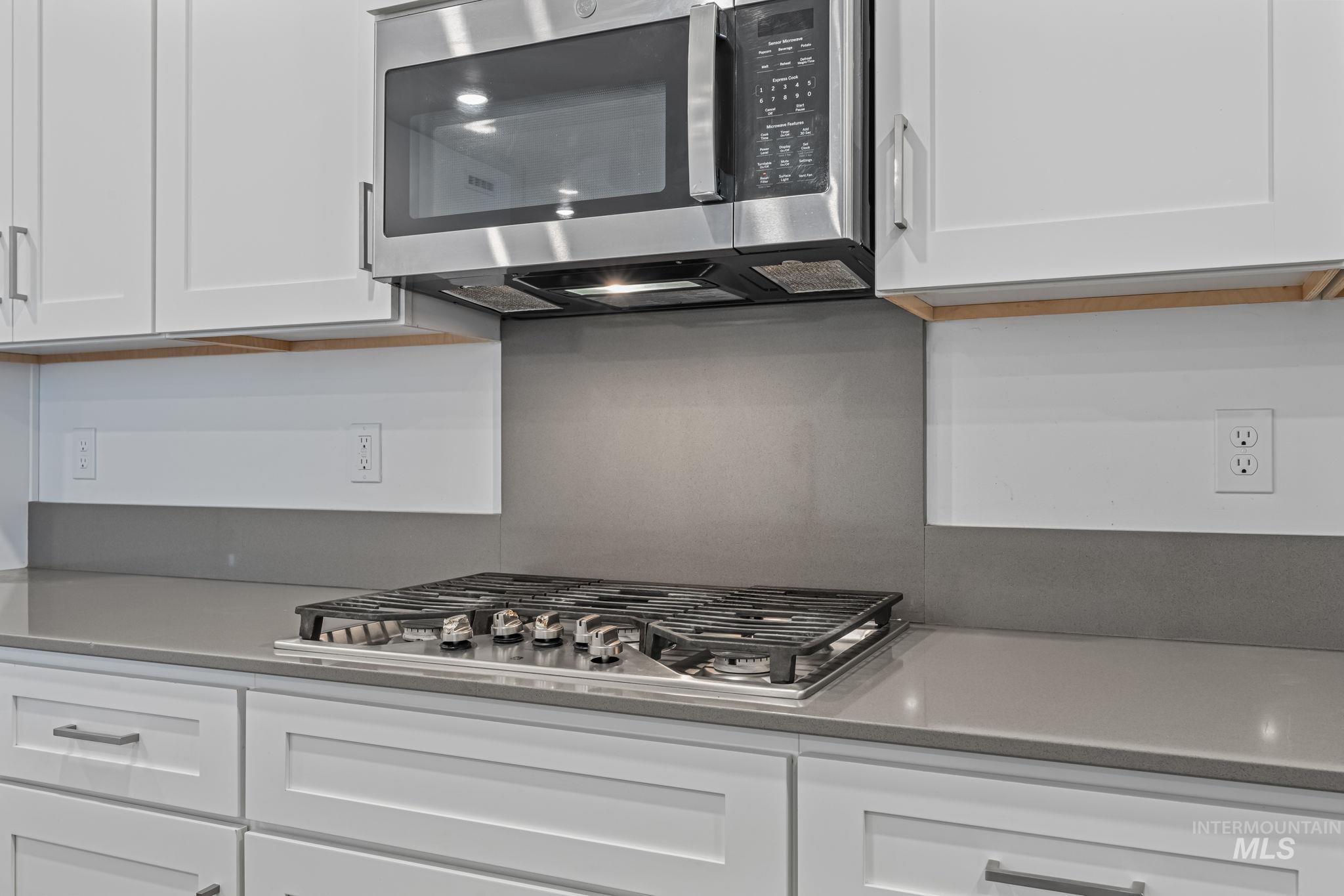 Caldwell, Idaho, 83607, United States, 4 Bedrooms Bedrooms, ,3 BathroomsBathrooms,Residential,For Sale,2005985