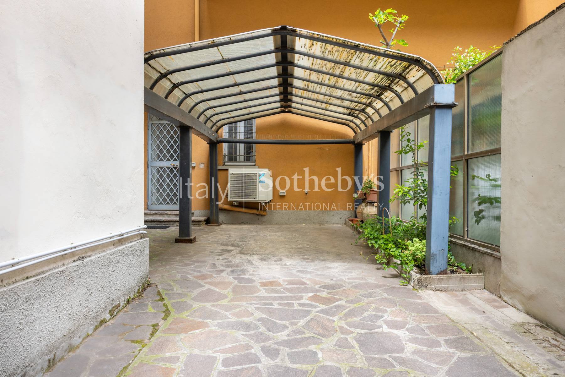  Elegant apartment with hardwood floors and high ceilings? - 物件實景