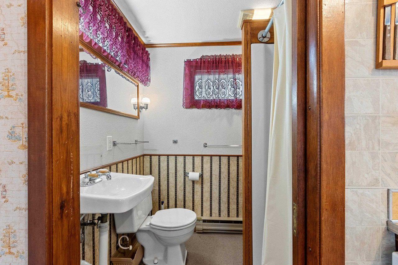 CLINTONVILLE, Wisconsin, 54929, United States, 3 Bedrooms Bedrooms, ,1 BathroomBathrooms,Residential,For Sale,1828359