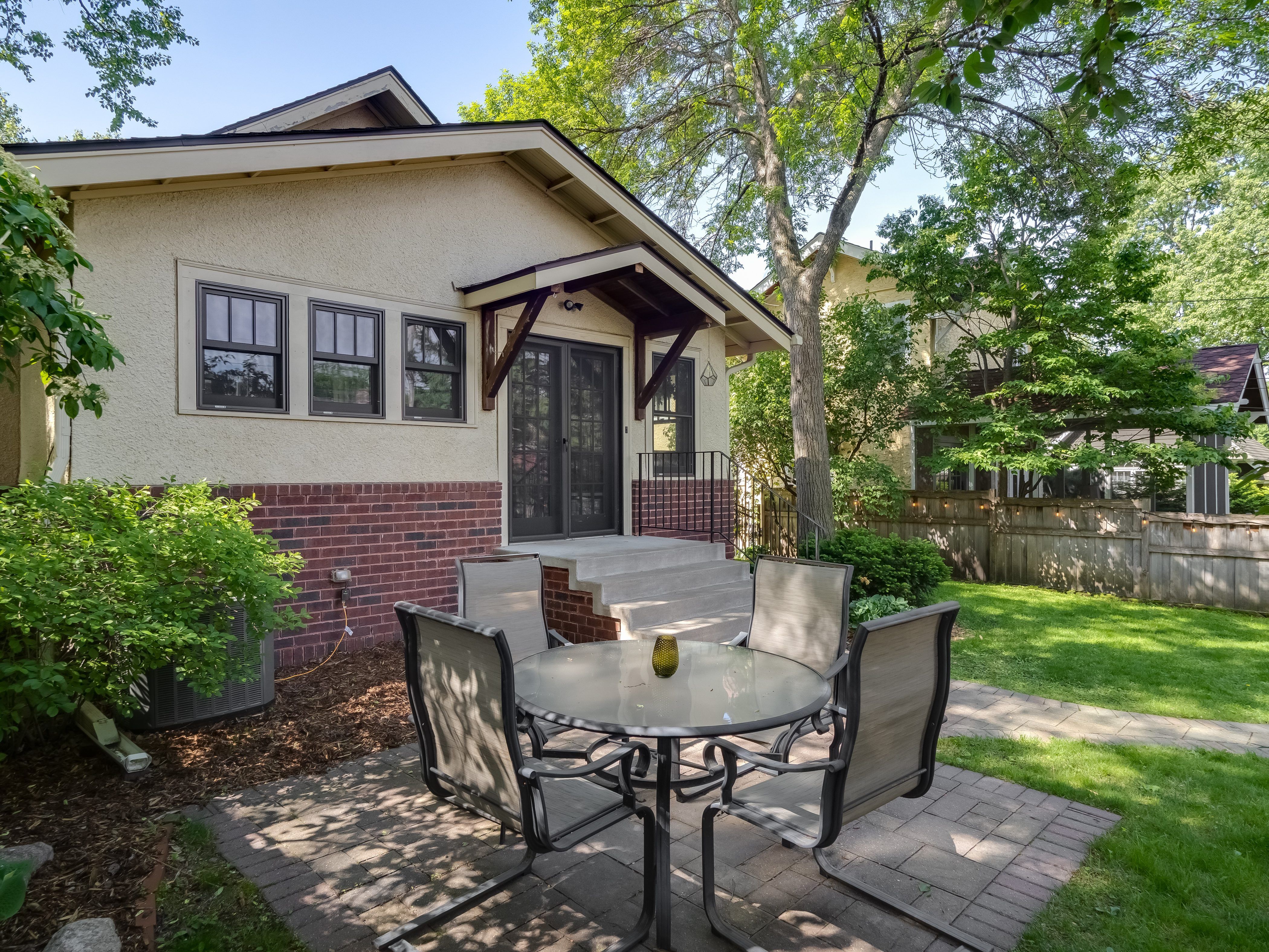  Renovated Lynnhurst Charmer Near Minnehaha Parkway - 物件實景