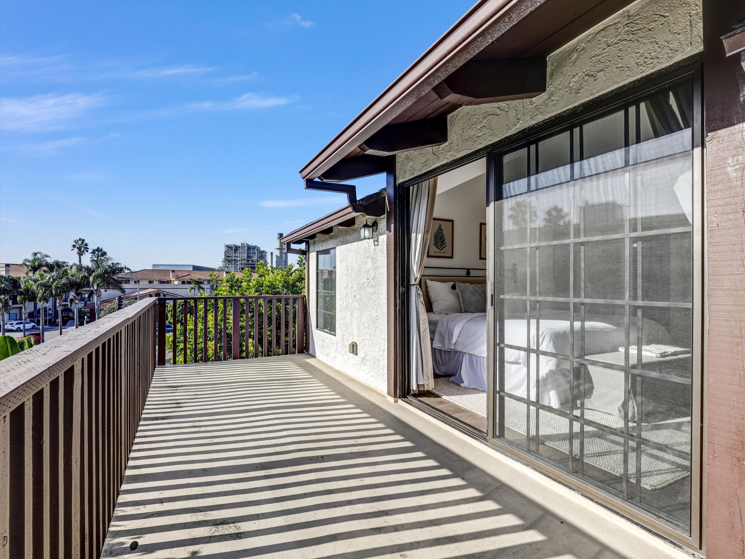  324 N Catalina Ave - 物件實景
