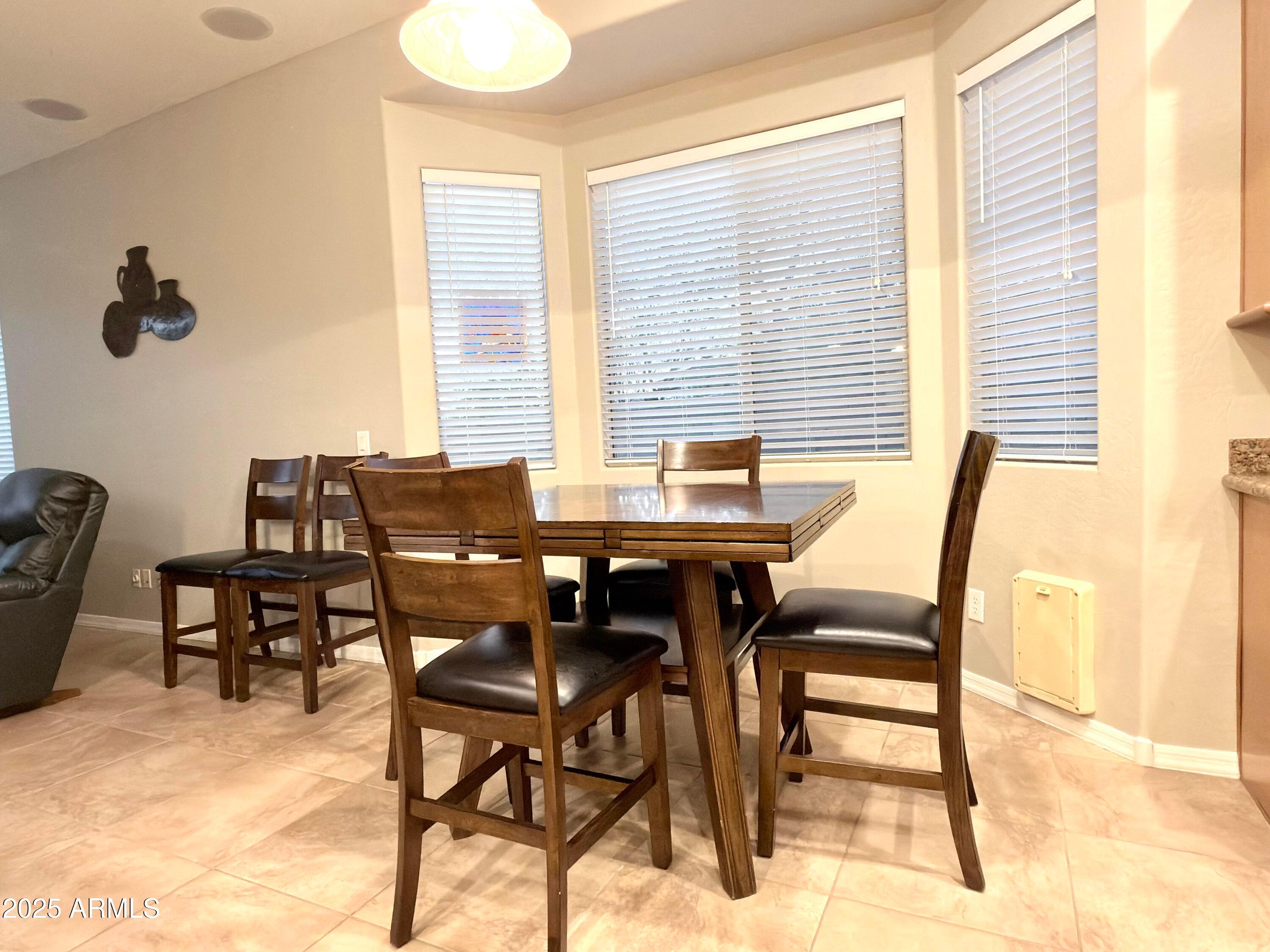 New River, Arizona, 85087, United States, 4 Bedrooms Bedrooms, ,2 BathroomsBathrooms,Residential,For Sale,1979585