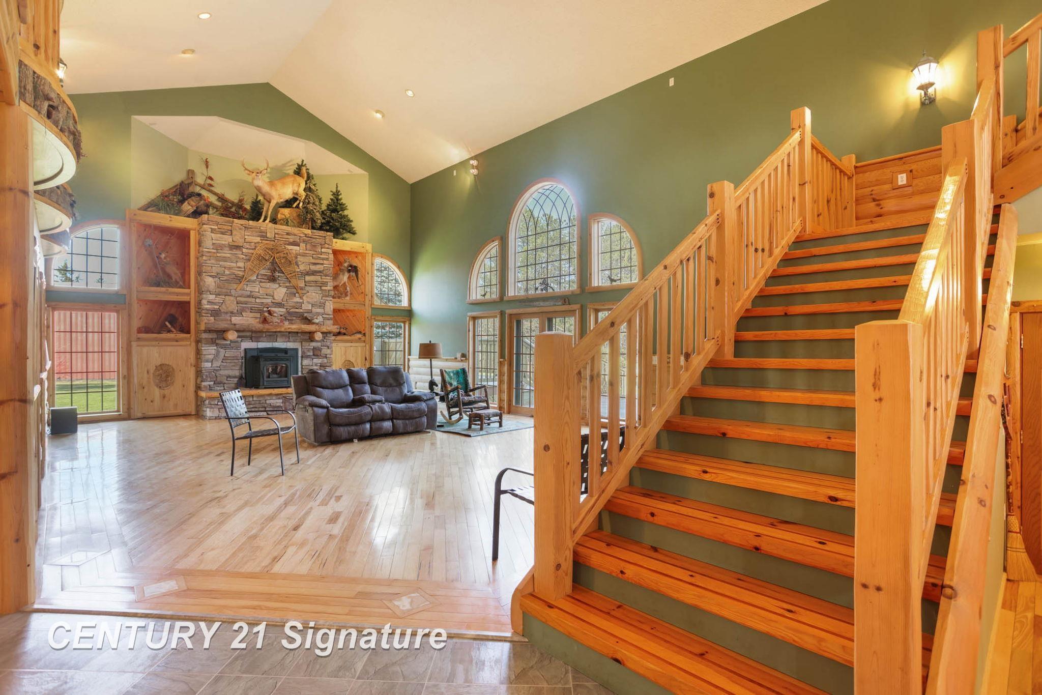 Hemlock, Michigan, 48626, United States, 6 Bedrooms Bedrooms, ,5 BathroomsBathrooms,Residential,For Sale,1984080