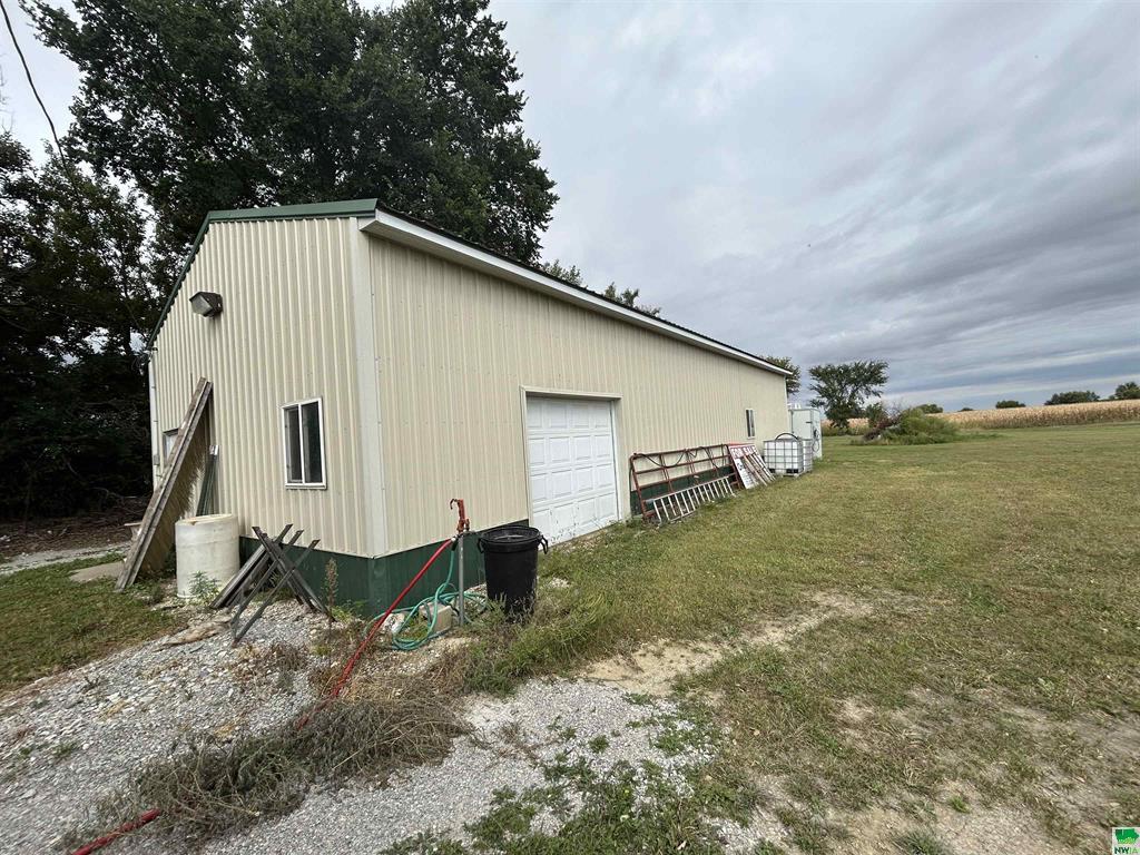 Truesdale, Iowa, 50592, United States, 5 Bedrooms Bedrooms, ,2 BathroomsBathrooms,Residential,For Sale,1976880