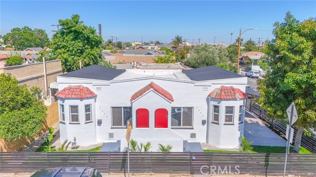 Los Angeles, California, 90001, United States, 4 Bedrooms Bedrooms, ,Residential,For Sale,1928071
