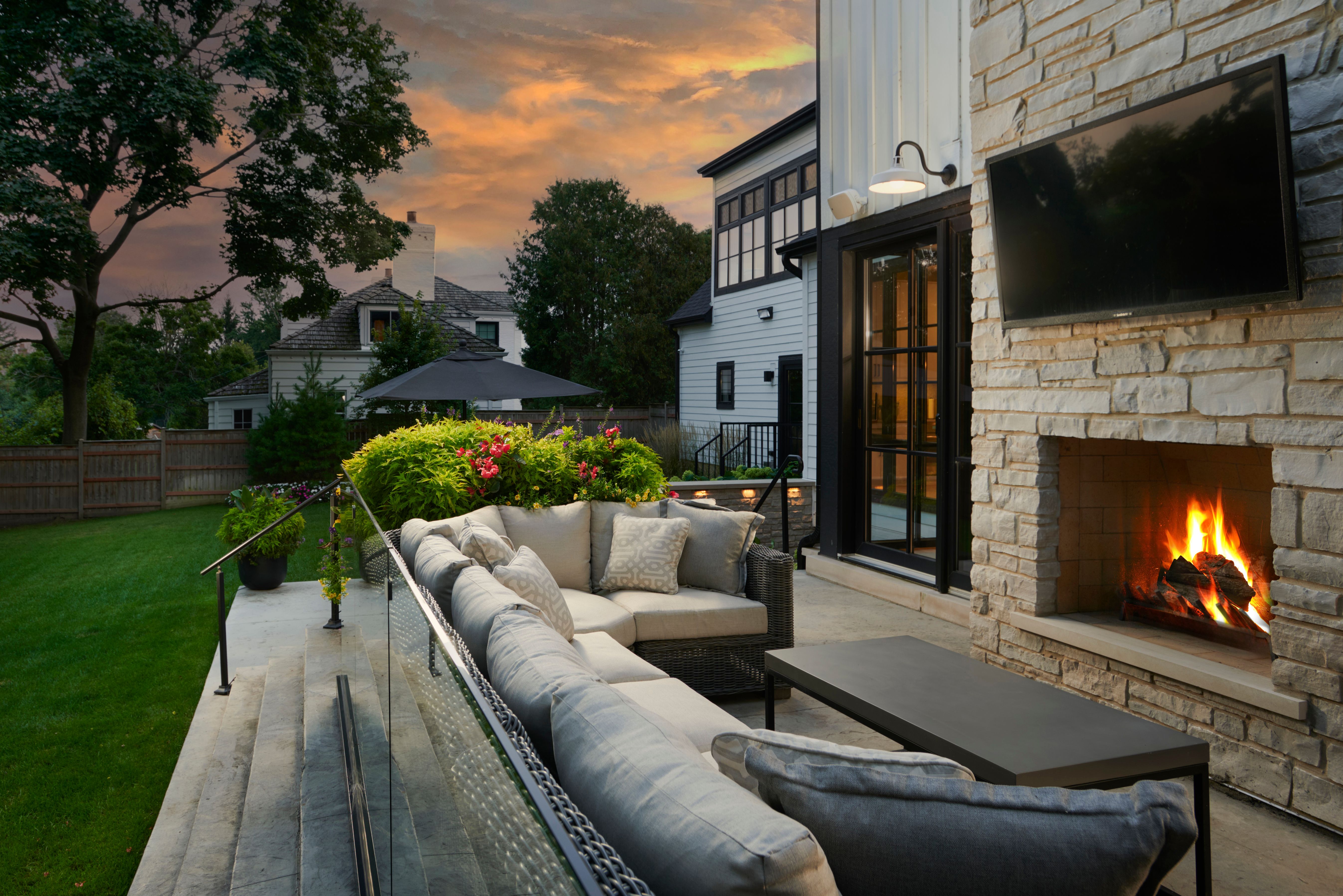  Home that Perfectly Balances Modern Elegance with Timeless Design - 物件實景