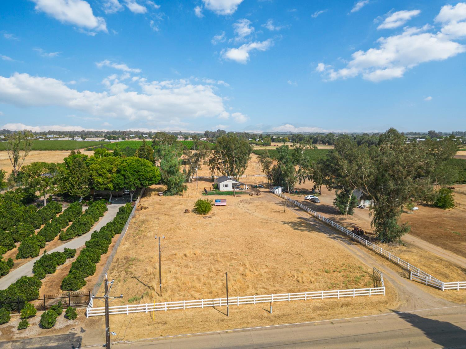 Sanger, California, 93657, United States, 3 Bedrooms Bedrooms, ,1 BathroomBathrooms,Residential,For Sale,1935661