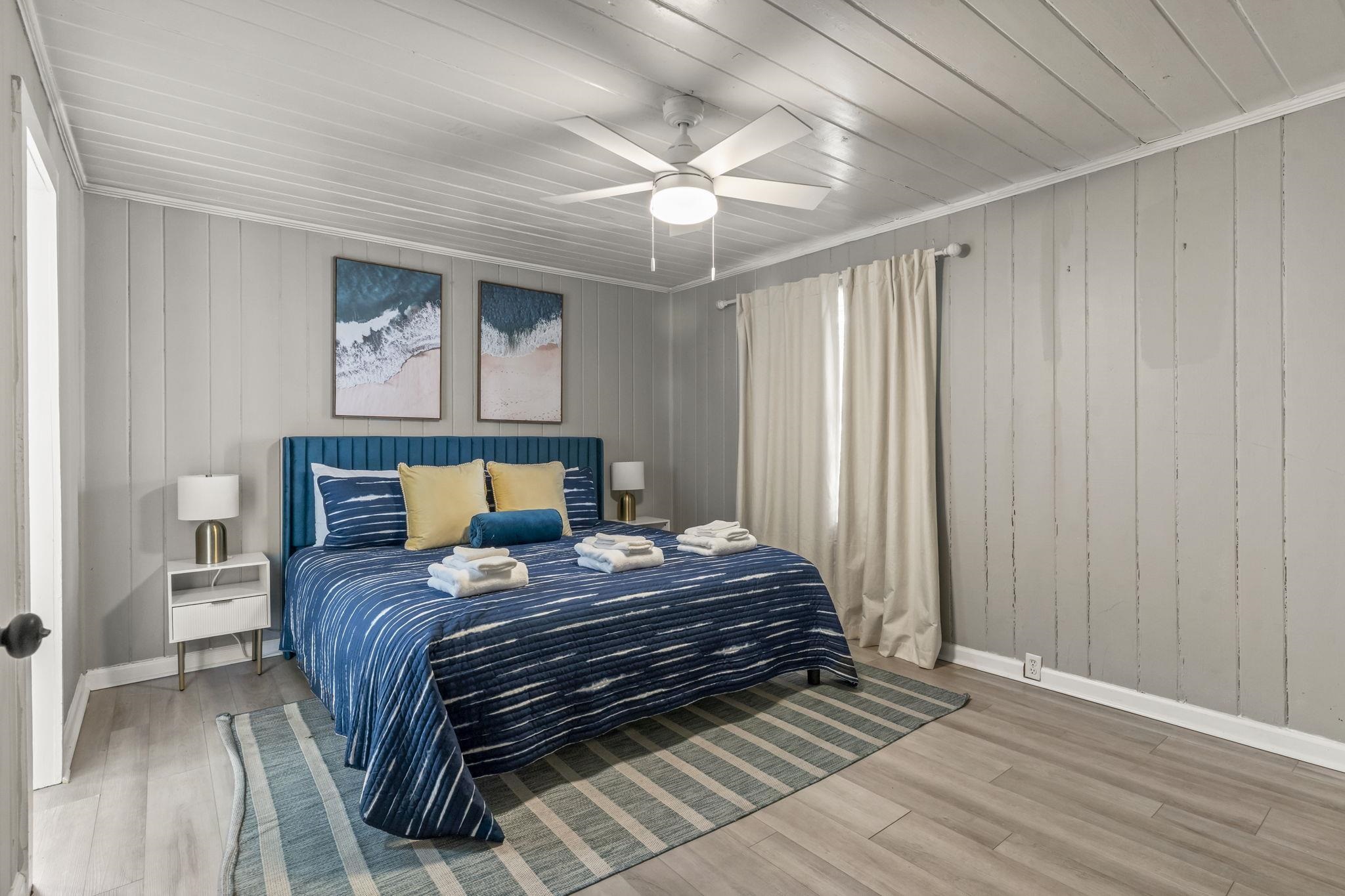 North Myrtle Beach, South Carolina, 29582, United States, 6 Bedrooms Bedrooms, ,4 BathroomsBathrooms,Residential,For Sale,2014082