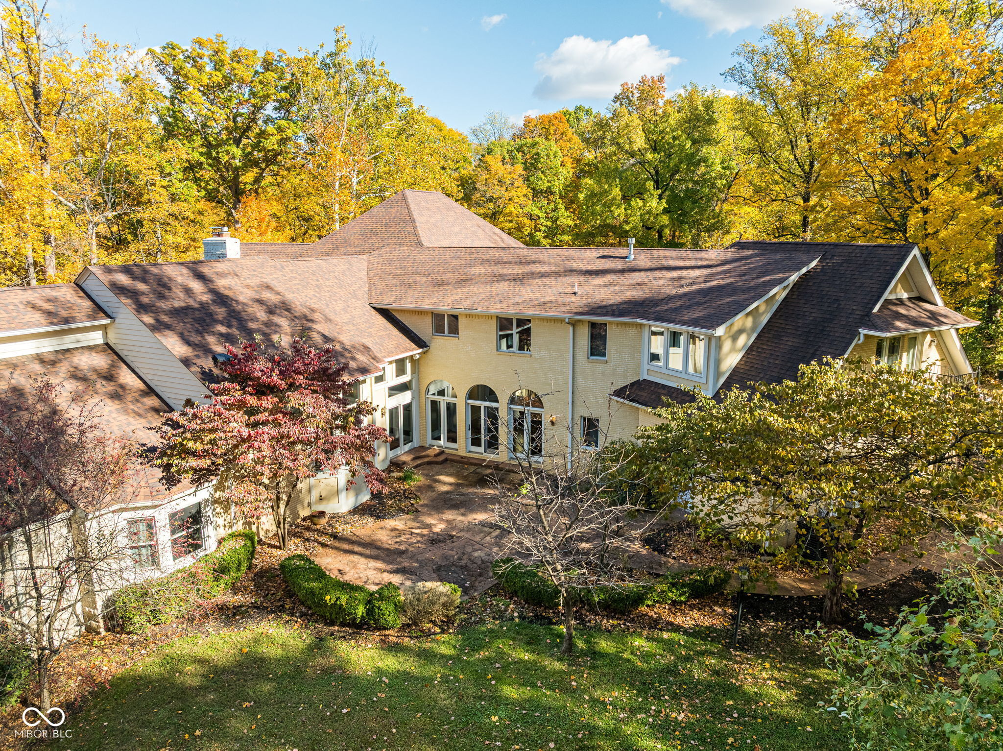 Indianapolis, Indiana, 46226, United States, 6 Bedrooms Bedrooms, ,7 BathroomsBathrooms,Residential,For Sale,1998001