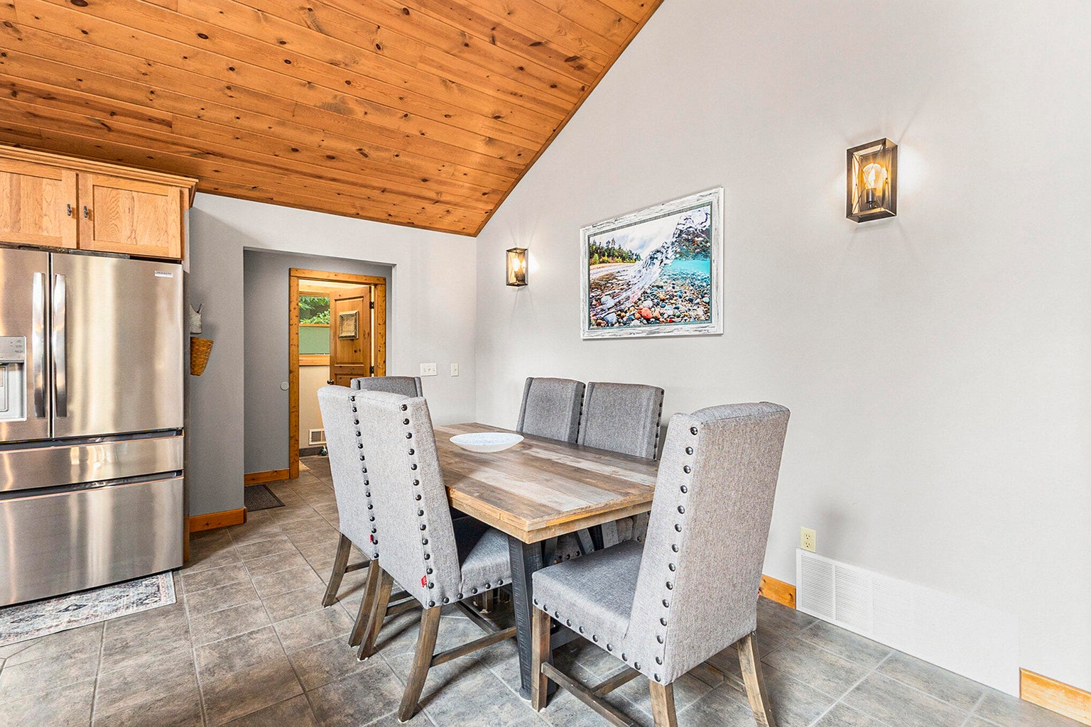 Ludington, Michigan, 49431, United States, 3 Bedrooms Bedrooms, ,3 BathroomsBathrooms,Residential,For Sale,1978404