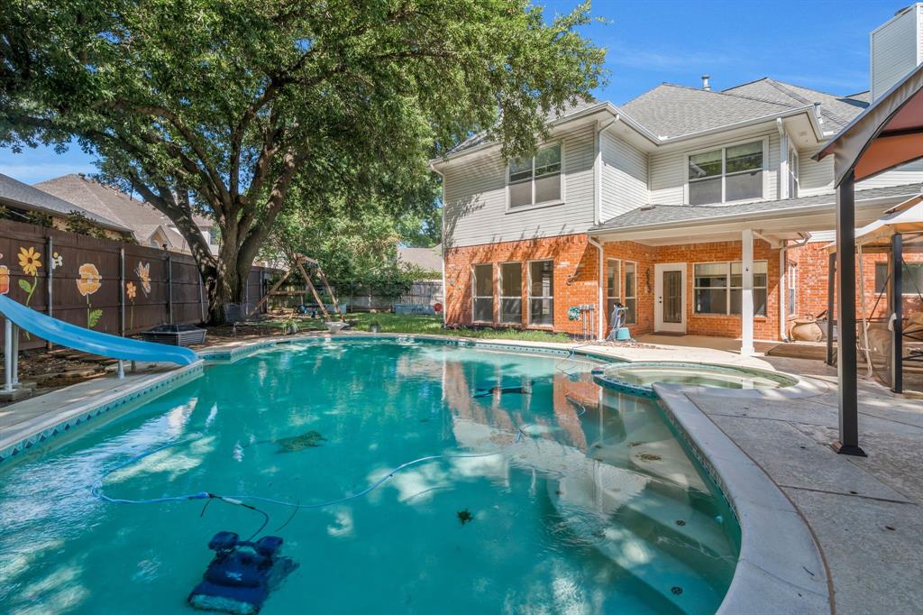 Grapevine, Texas, 76051, United States, 4 Bedrooms Bedrooms, ,4 BathroomsBathrooms,Residential,For Sale,1943655