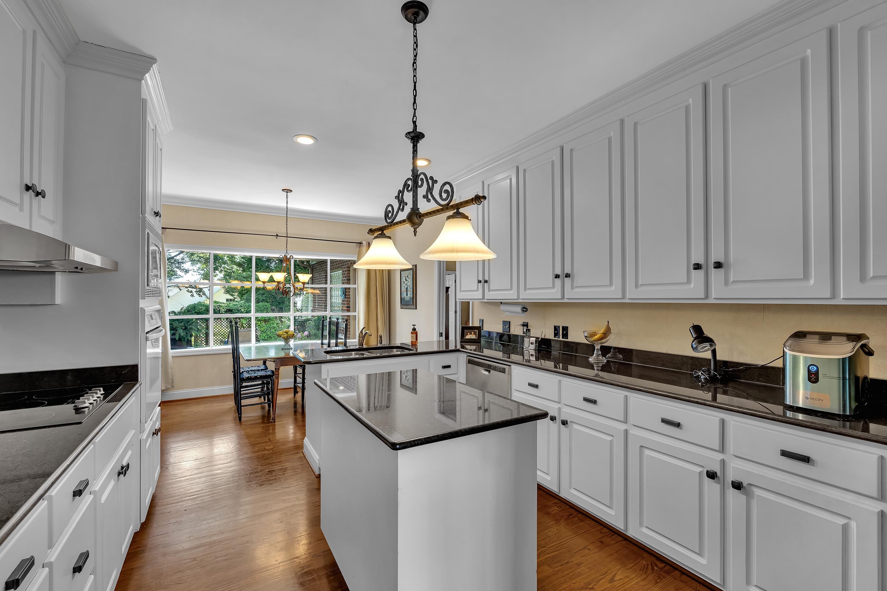 Spartanburg, South Carolina, 29307, United States, 4 Bedrooms Bedrooms, ,3 BathroomsBathrooms,Residential,For Sale,1926017