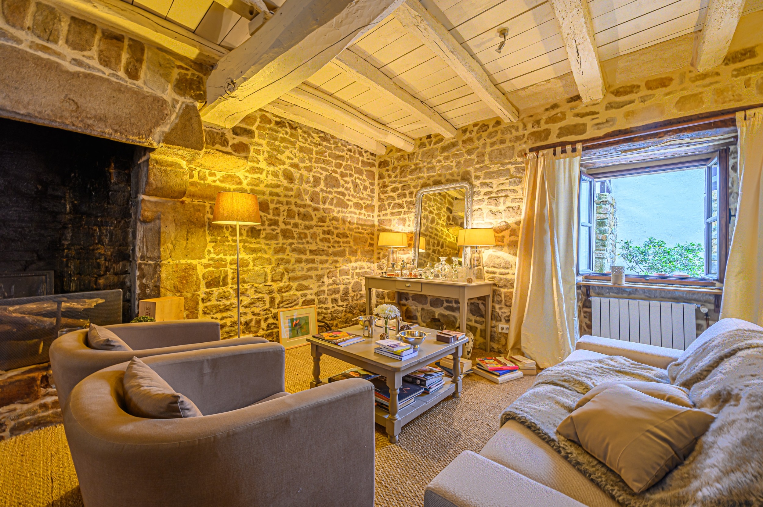 Port of Saint Goustan: 16th Century Character House - 物件實景