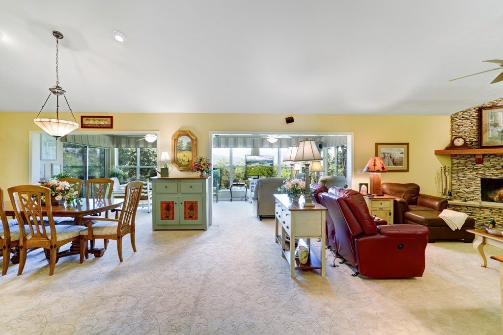 Young Harris, Georgia, 30582, United States, 3 Bedrooms Bedrooms, ,3 BathroomsBathrooms,Residential,For Sale,1979035