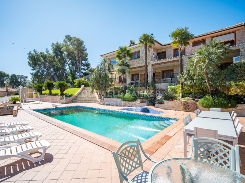 Chiva, Comunidad Valenciana, ES, 6 Bedrooms Bedrooms, ,7 BathroomsBathrooms,Residential,For Sale,1817854