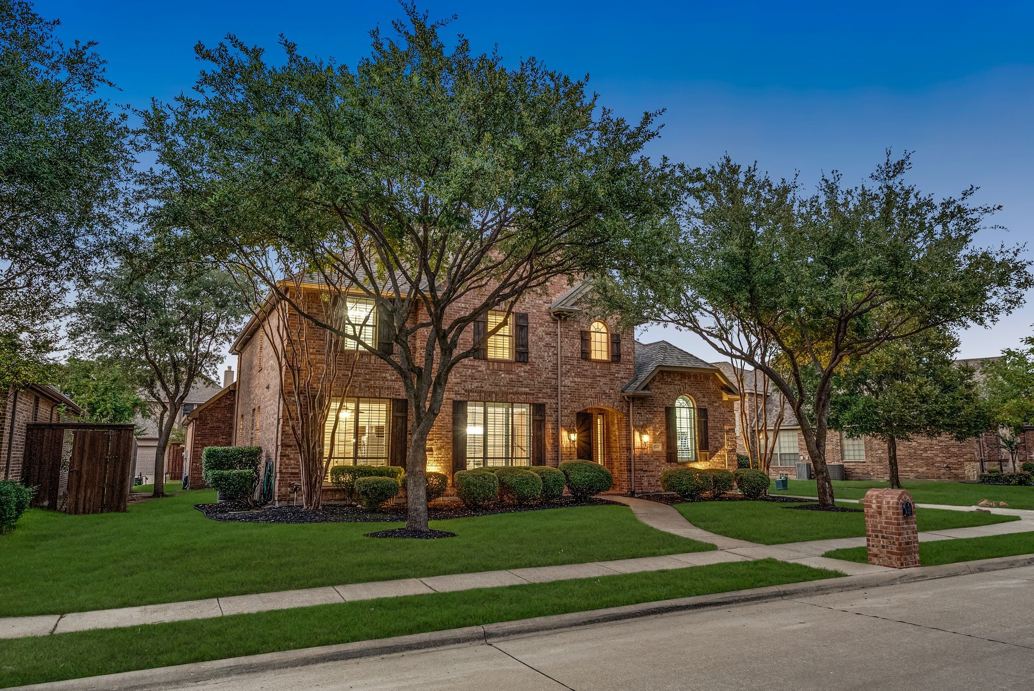 Frisco, Texas, 75033, United States, 4 Bedrooms Bedrooms, ,4 BathroomsBathrooms,Residential,For Sale,1938772