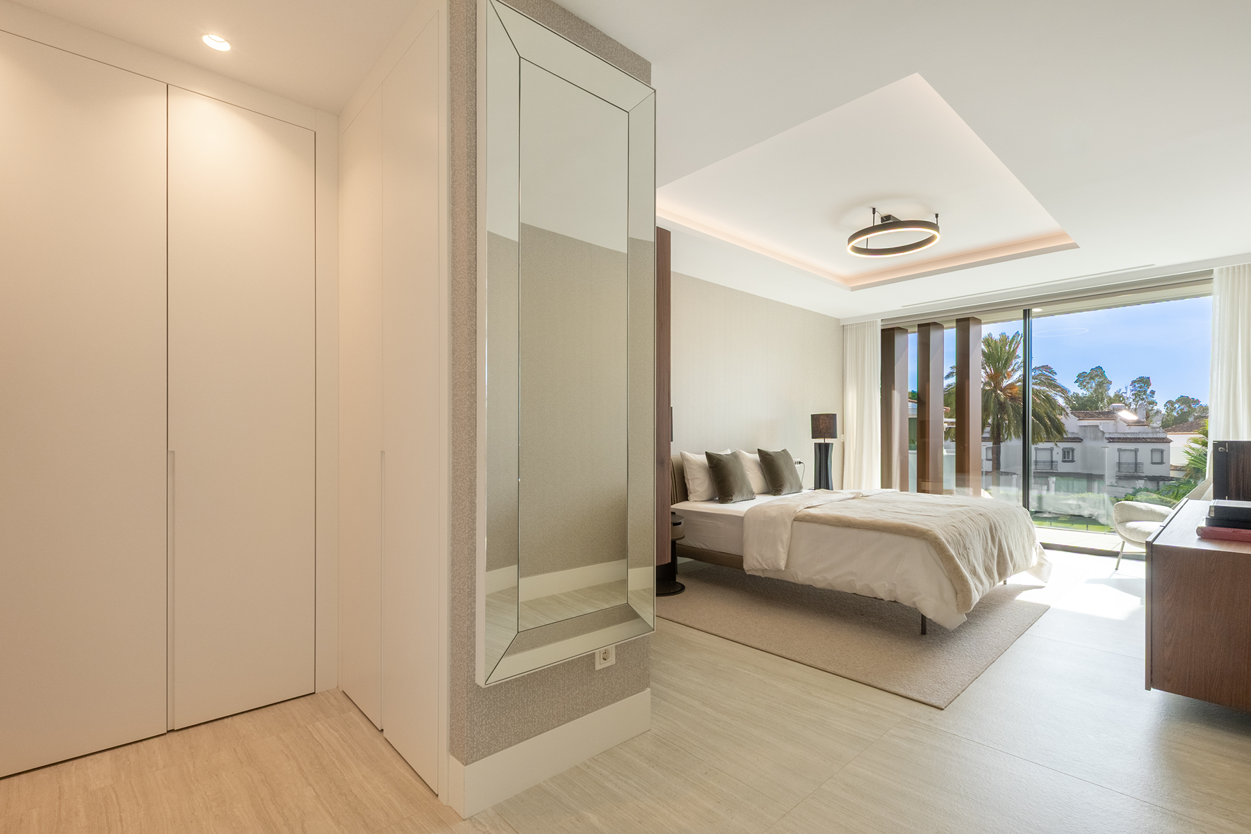  Beachfront apartment with exceptional resort amenities in Estepona - 物件實景