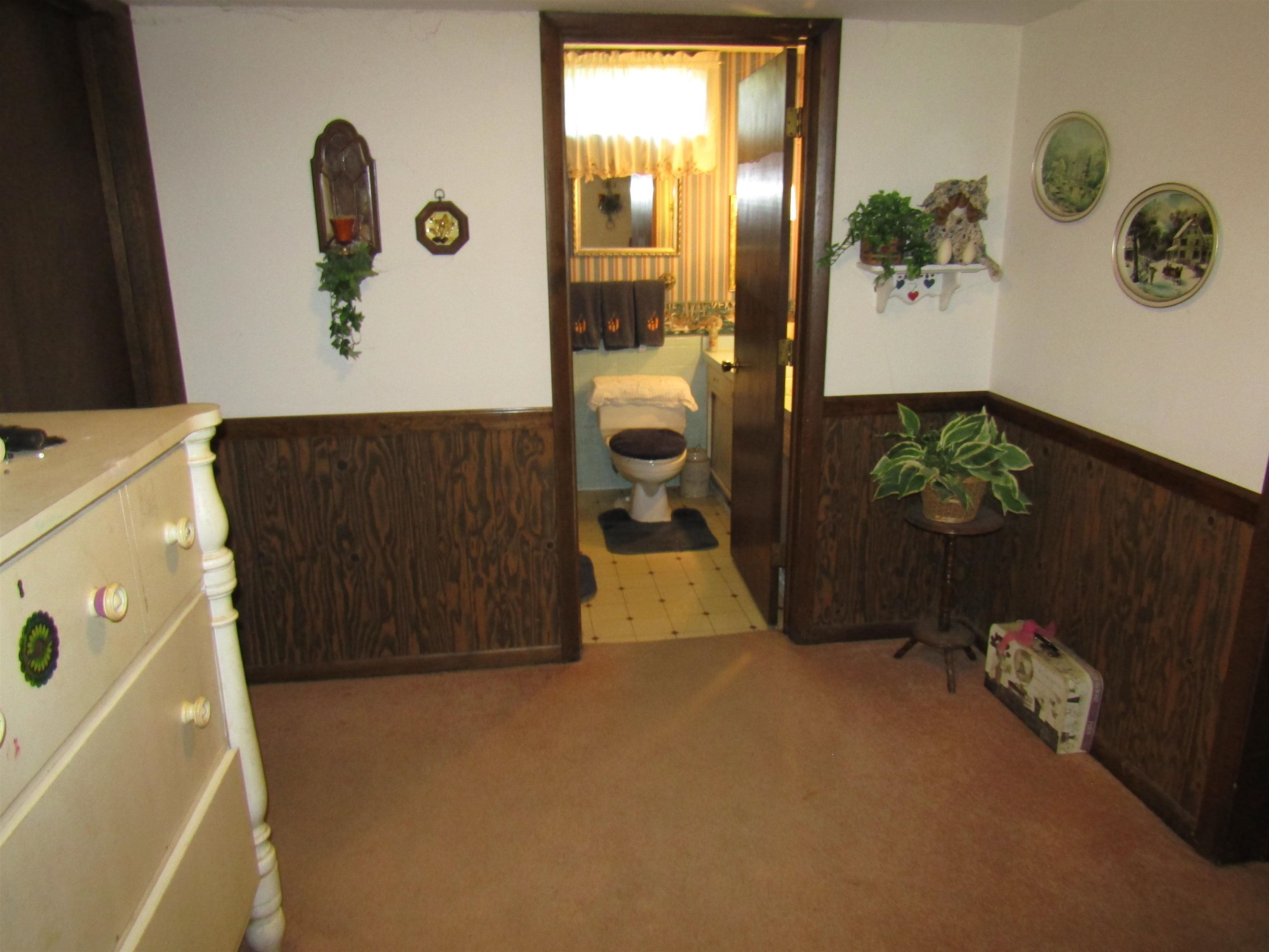 Beloit, Wisconsin, 53511, United States, 6 Bedrooms Bedrooms, ,5 BathroomsBathrooms,Residential,For Sale,1923330