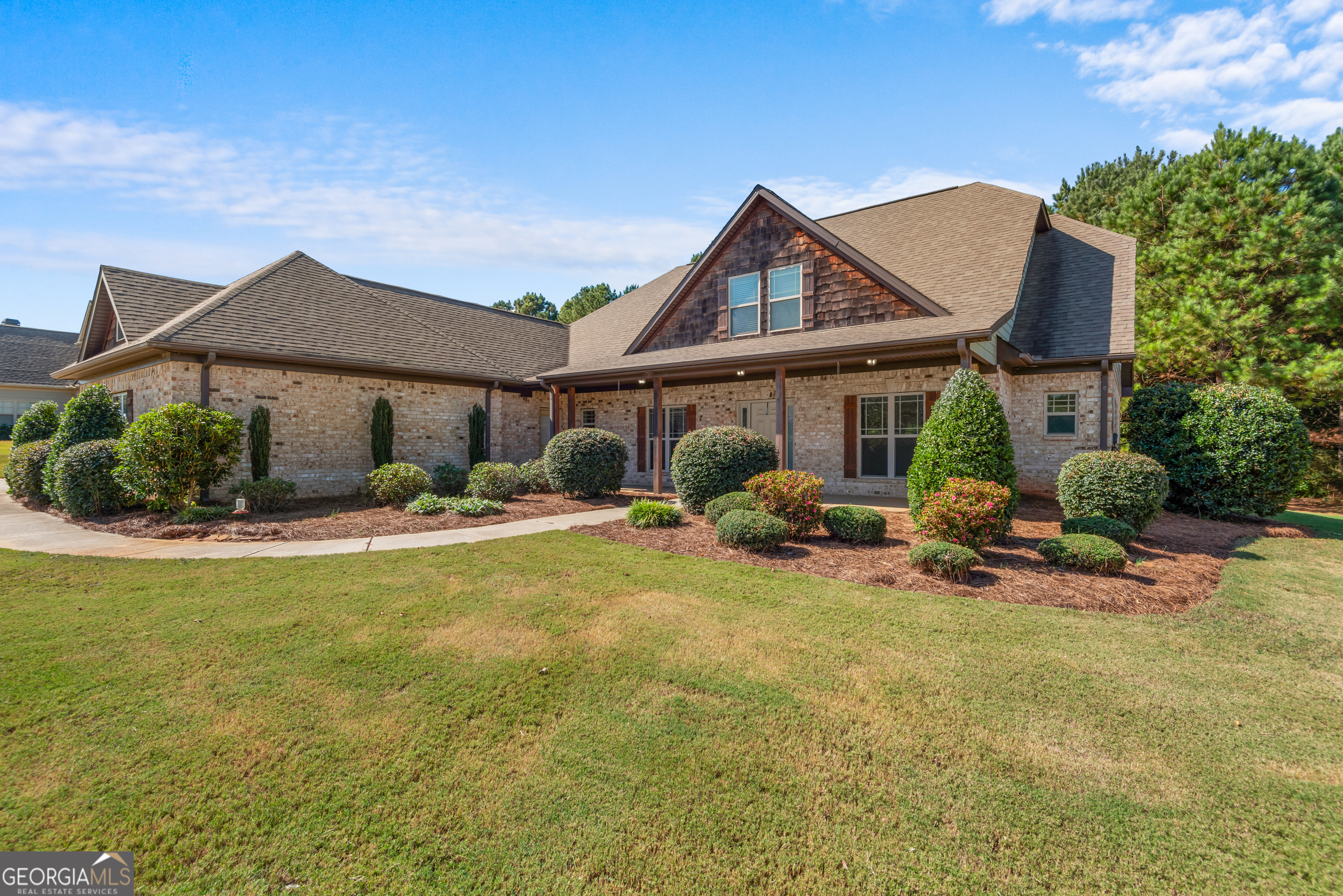 Williamson, Georgia, 30292, United States, 5 Bedrooms Bedrooms, ,4 BathroomsBathrooms,Residential,For Sale,1981614