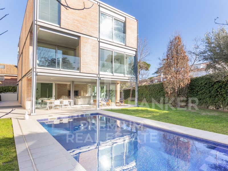 Sant Cugat del Vallès, Catalonia, ES, 6 Bedrooms Bedrooms, ,5 BathroomsBathrooms,Residential,For Sale,1624363