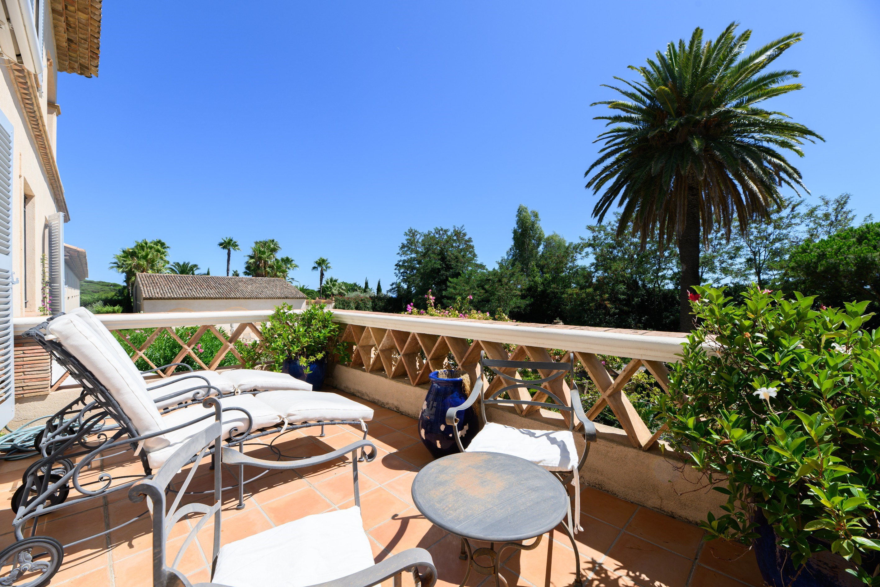  Exclusive property in Les Parcs de St-Tropez 125 sqm apartment, guest flat & ga… - 物件實景