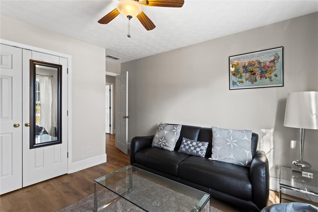 Dacula, Georgia, 30019, United States, 5 Bedrooms Bedrooms, ,4 BathroomsBathrooms,Residential,For Sale,1990423