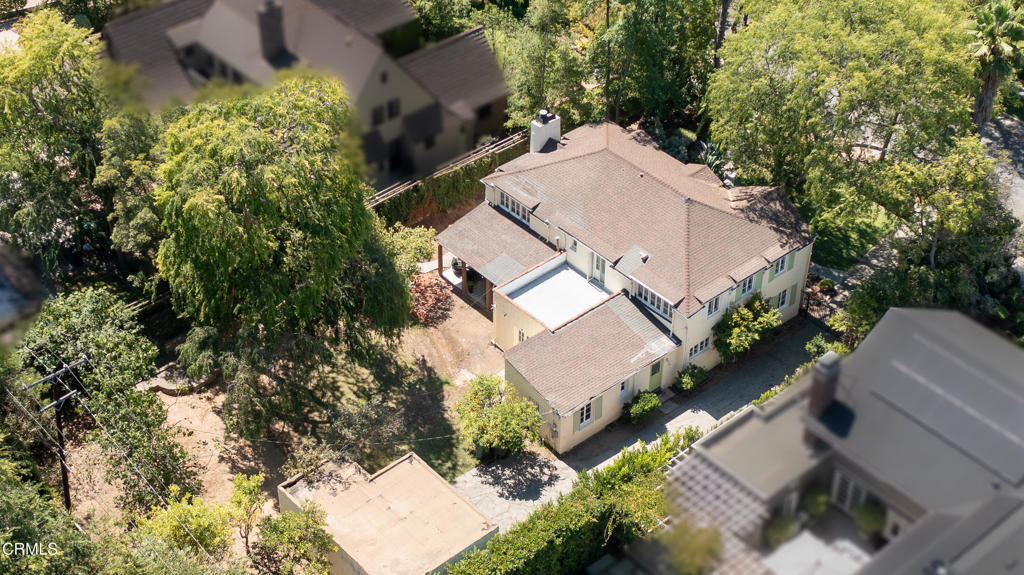 Pasadena, California, 91103, United States, 6 Bedrooms Bedrooms, ,3 BathroomsBathrooms,Residential,For Sale,1950732