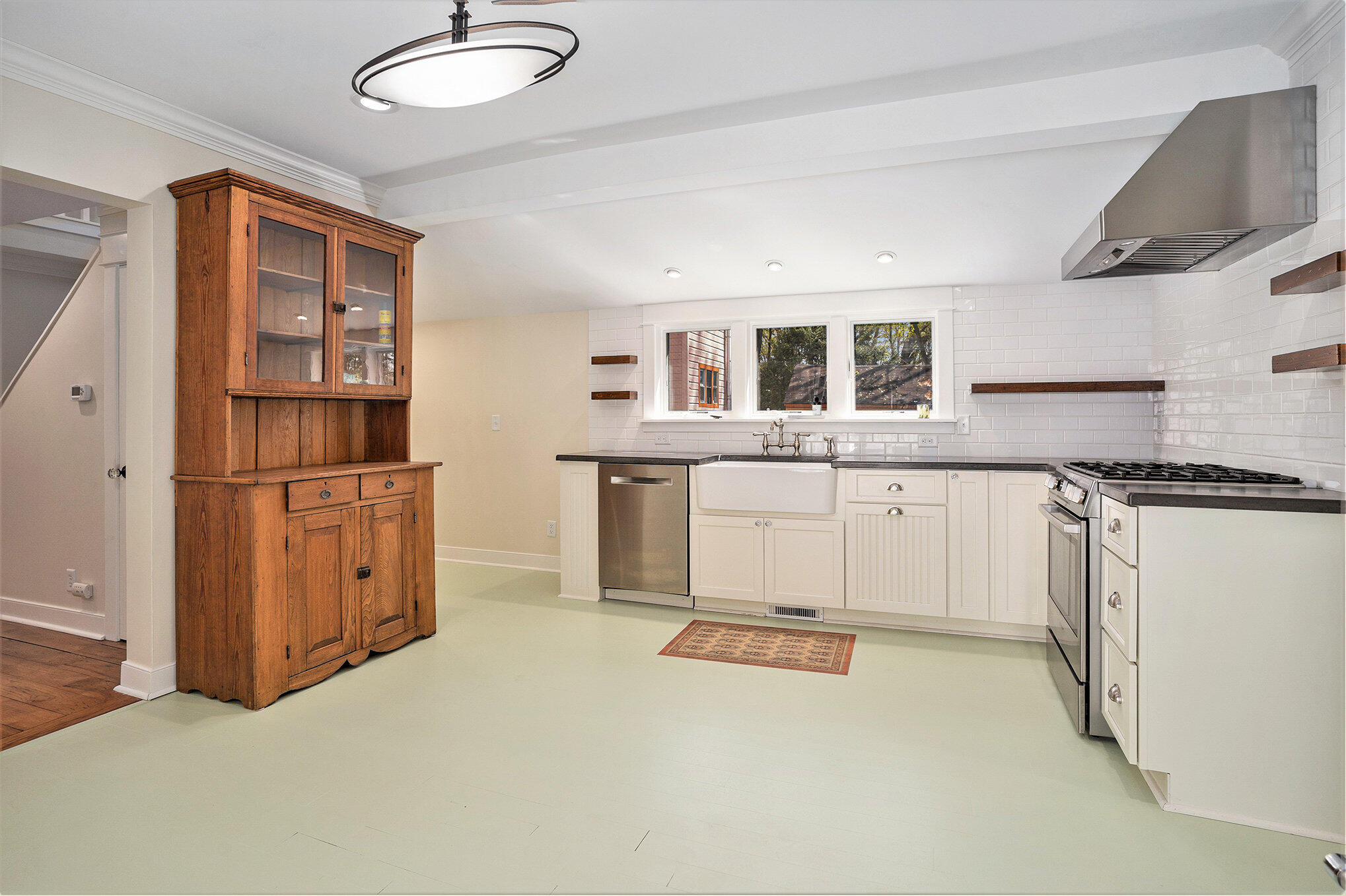 Saugatuck, Michigan, 49453, United States, 4 Bedrooms Bedrooms, ,3 BathroomsBathrooms,Residential,For Sale,1807495