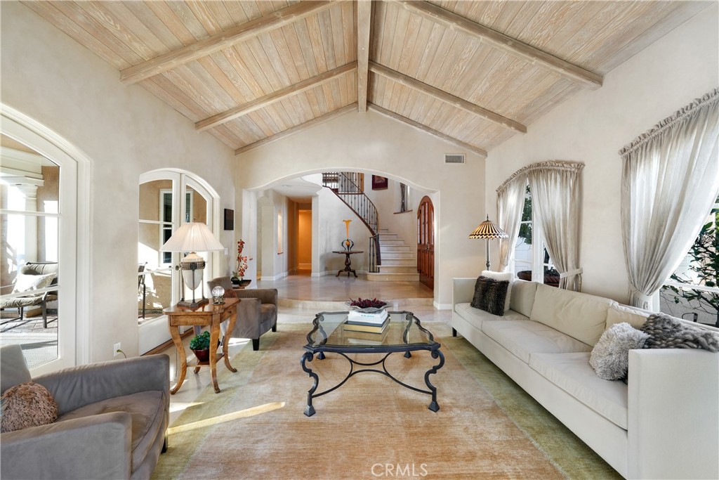 Huntington Beach, California, 92649, United States, 5 Bedrooms Bedrooms, ,5 BathroomsBathrooms,Residential,For Sale,1991081