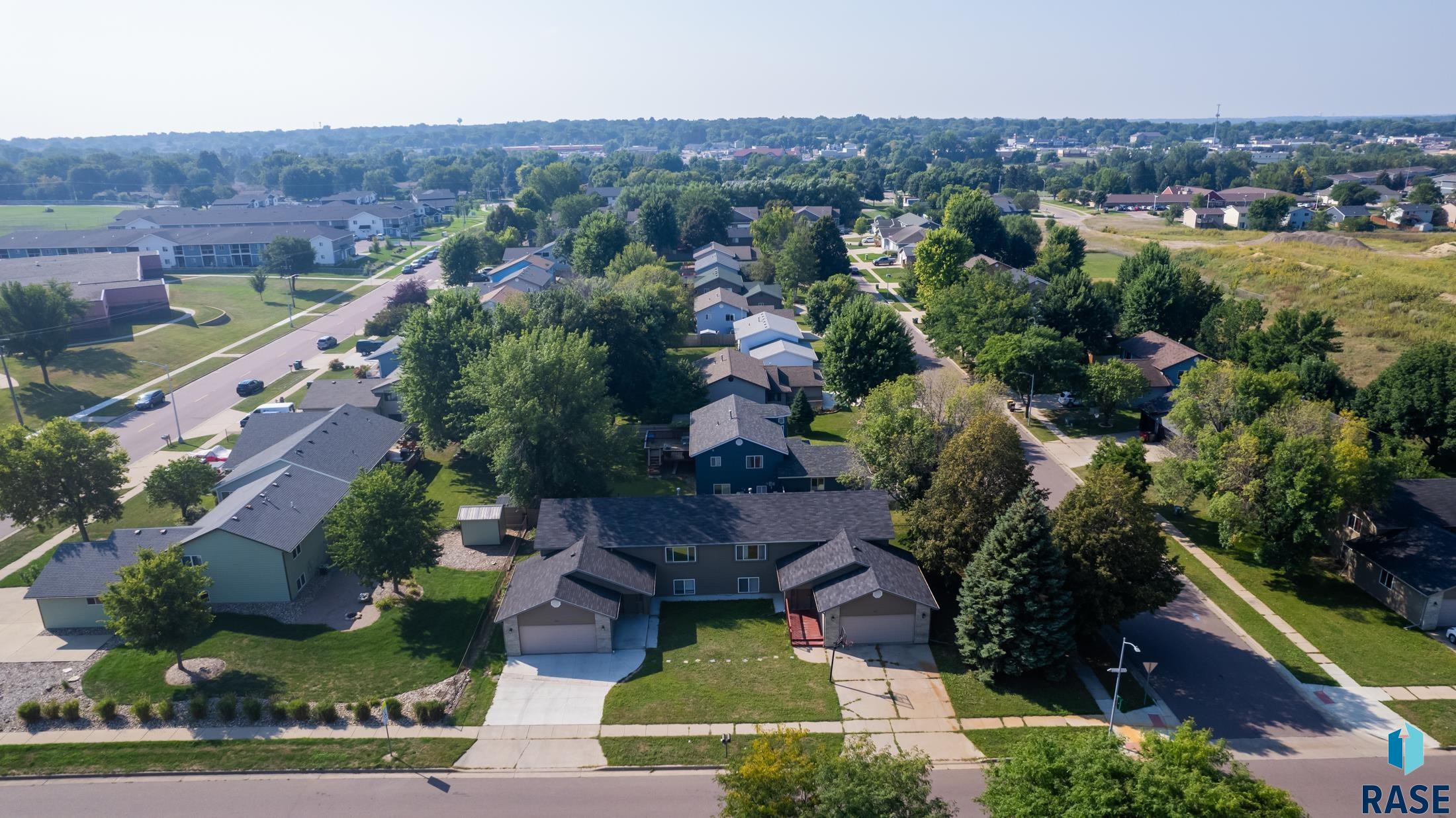 Sioux Falls, South Dakota, 57103, United States, ,Residential,For Sale,1881642